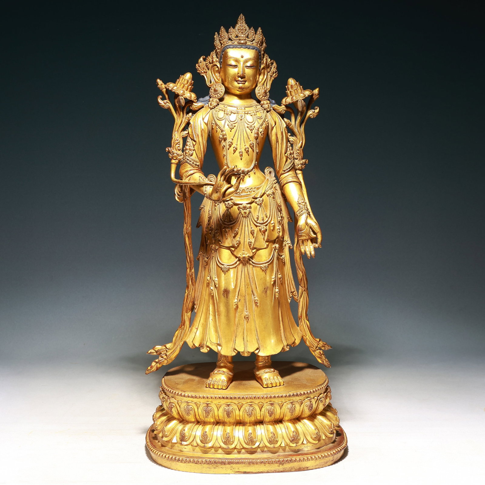 A Solemn Gilt Bronze Statue of Tara: A Solemn Gilt Bronze Statue of Tara,Ming Dynasty, China,Yongle Six-character Mark,Size:10.6inx7.9inx25.2in,Weight:15250g 铜鎏金度母像,中国明ߣ