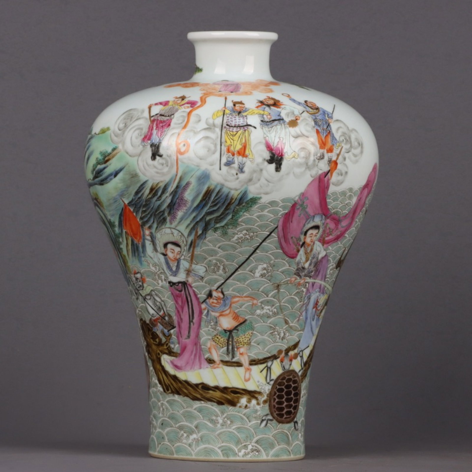 An Exquisite Enamel Figure and Story Pattern Vase: An Exquisite Enamel Figure and Story Pattern Vase,Qing Dynasty, China,Qianlong Six-character Mark,Size:11.2inx7.5in 珐琅彩人物故事纹瓶,中