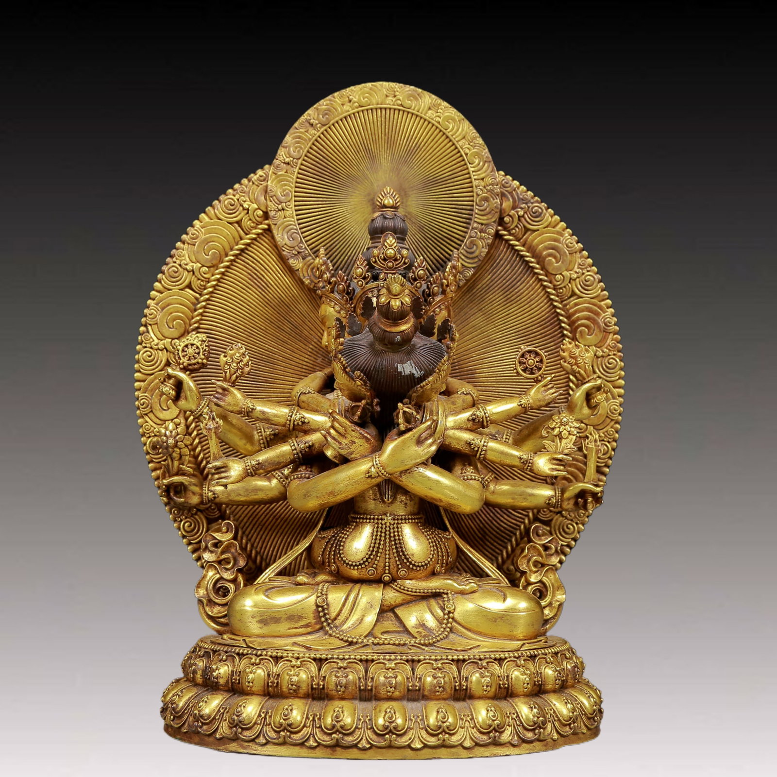 A Solemn Gilt Bronze Statue of Chakrasamvara: A Solemn Gilt Bronze Statue of Chakrasamvara,Ming Dynasty, China,Size:7.9inx4.7inx10.2in,Weight:3375g 铜鎏金胜乐金刚像，明代