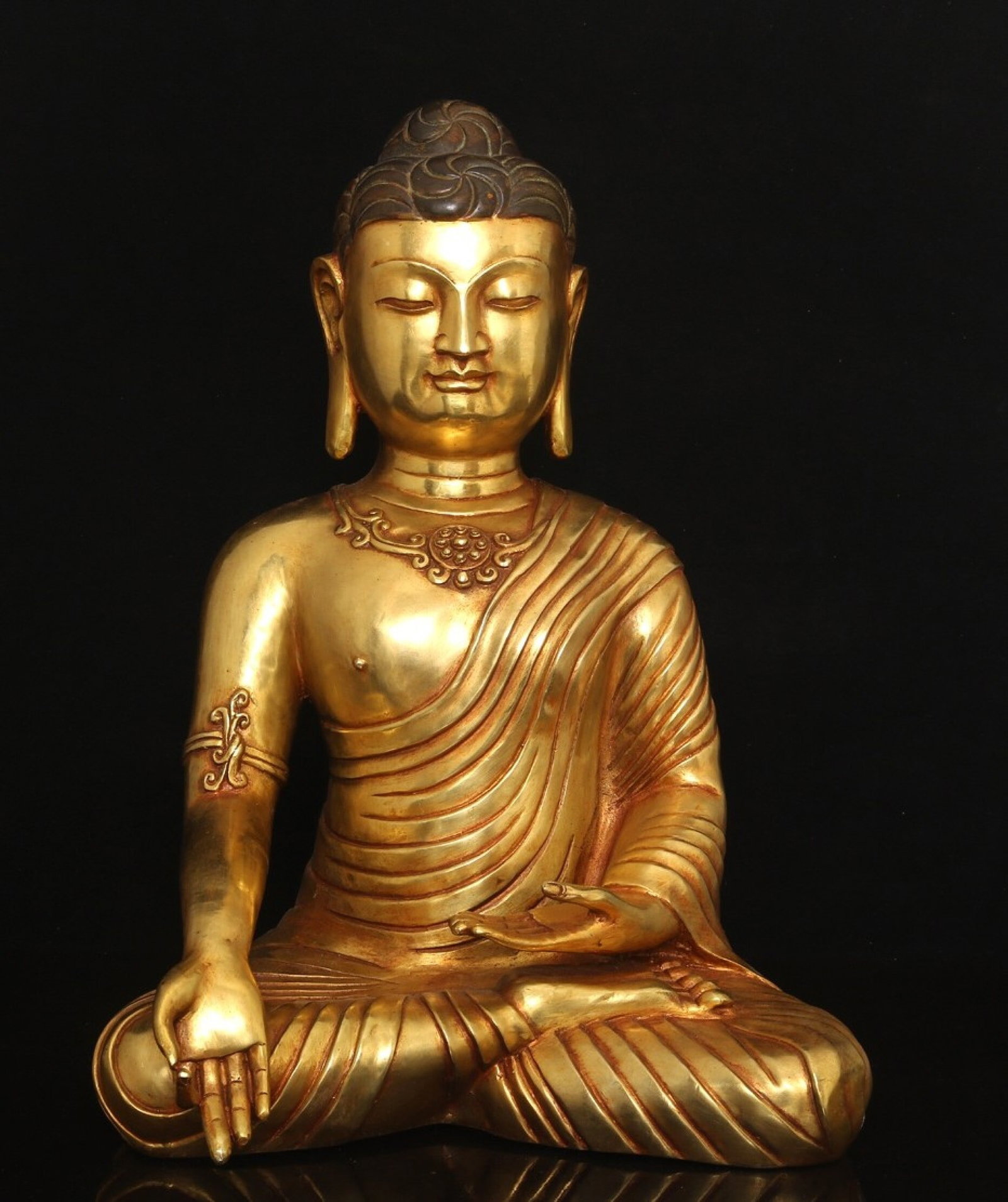 A Solemn Gilt Bronze Buddha Statue (1 of 9)