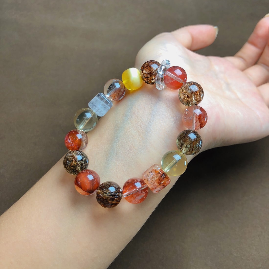 An Exquisite Crystal Bracelets - 3