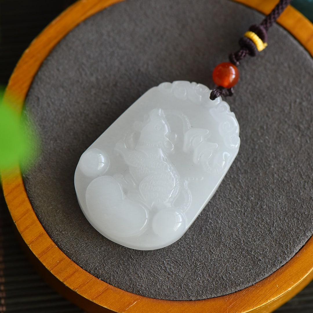 An Exquisite White Jade Mouse Pattern Pendant - 4