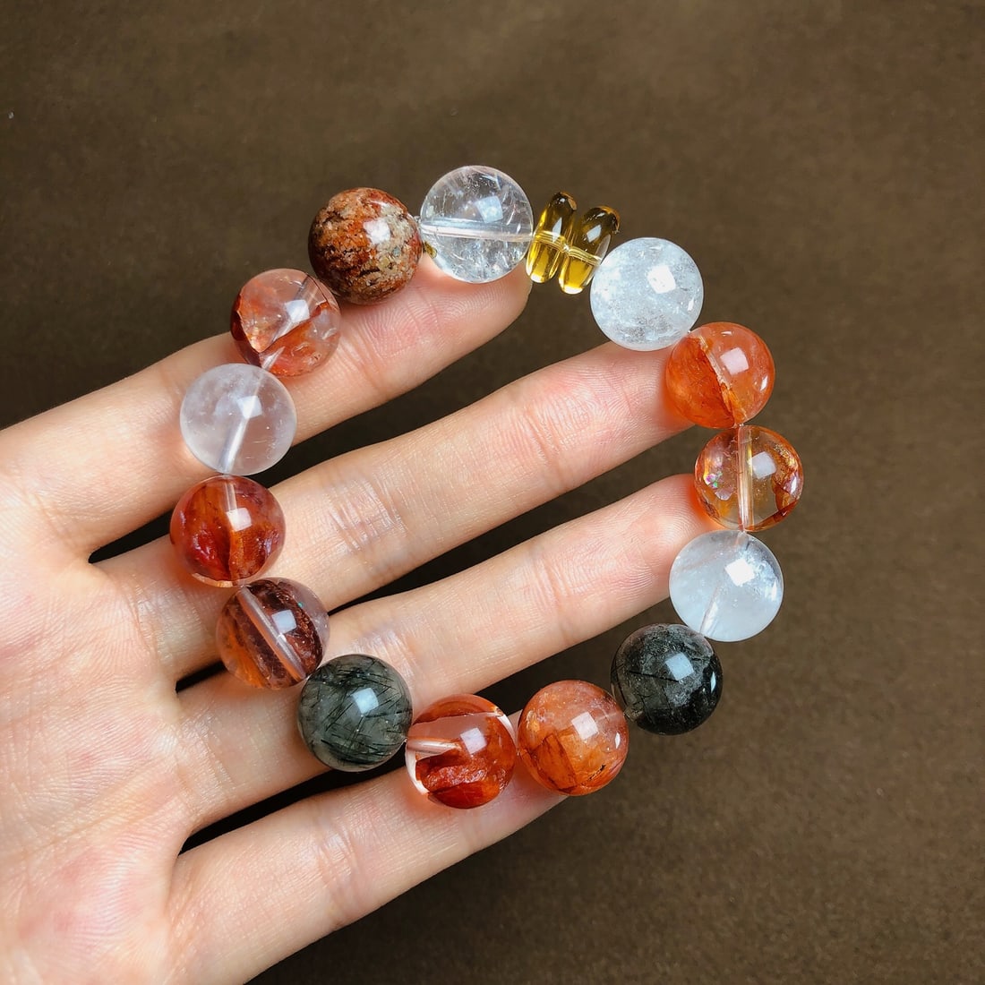 An Exquisite Crystal Bracelets (1 of 9)