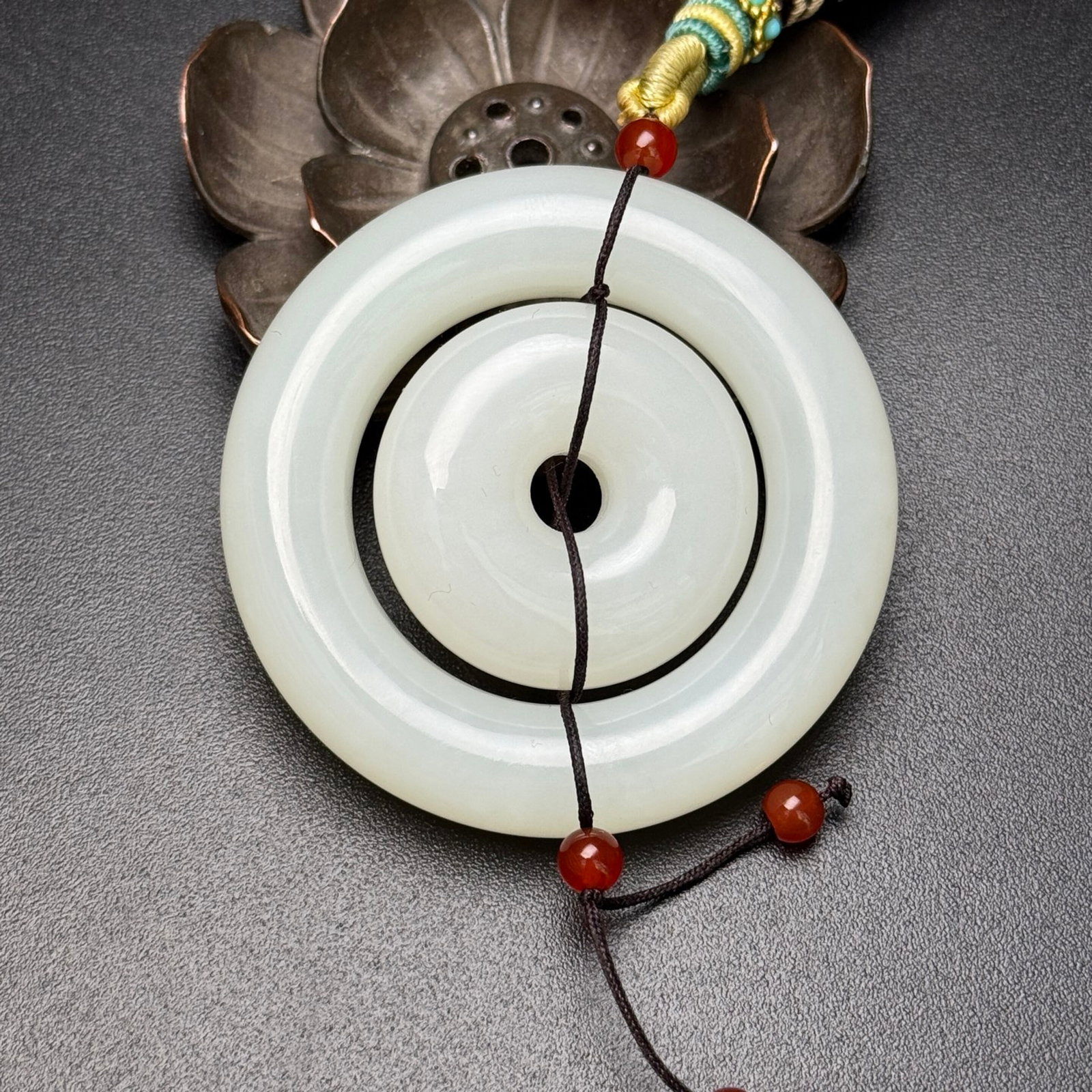 An Exquisite White Jade Pendant (1 of 7)