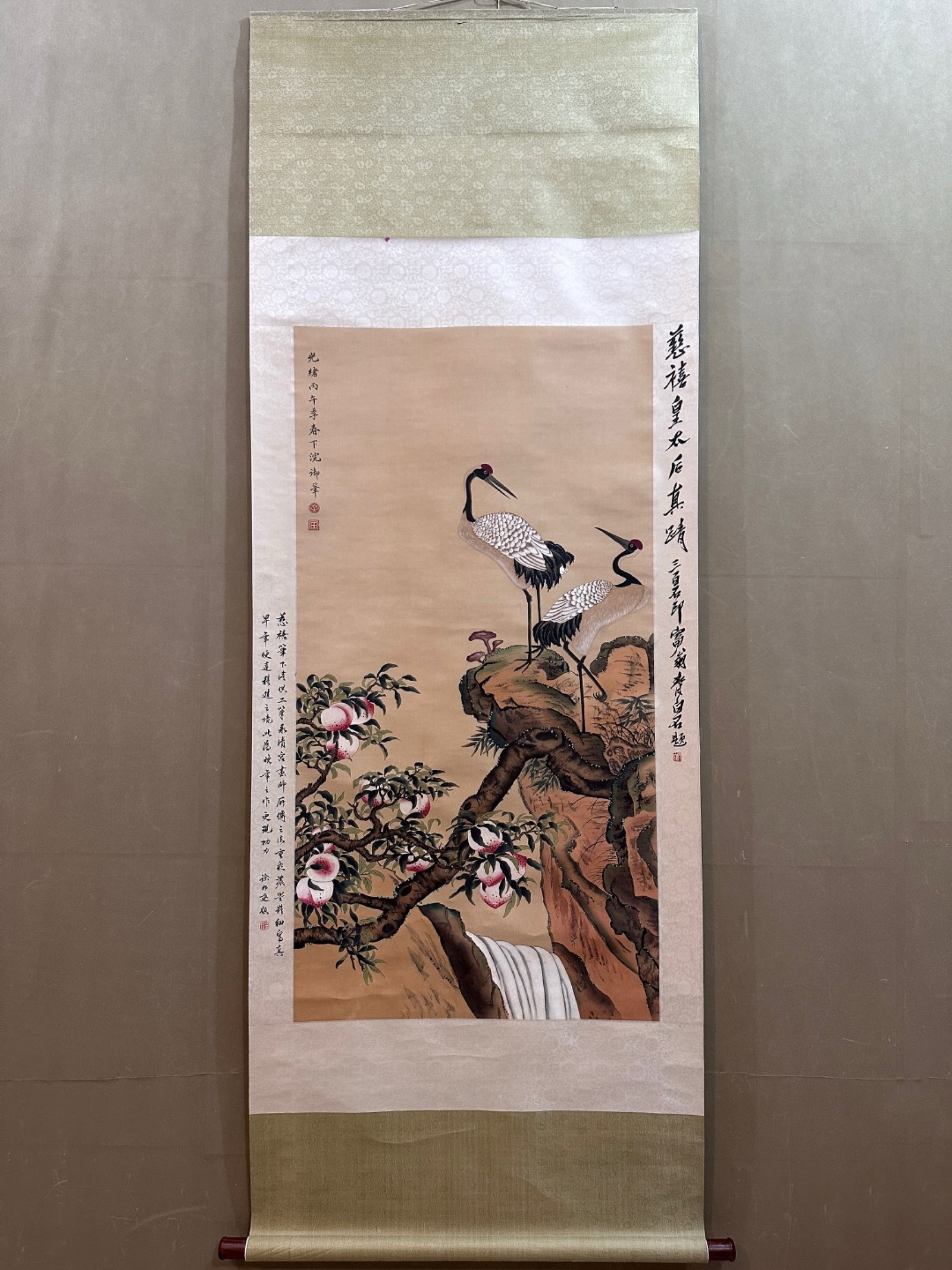 A Chinese Vertical Scroll Ink Painting of Crane on Paper: A Chinese Vertical Scroll Ink Painting of Crane on Paper,Ci Xi,Size:24.8inx47.2in 一幅中国水墨仙鹤画立轴,慈禧