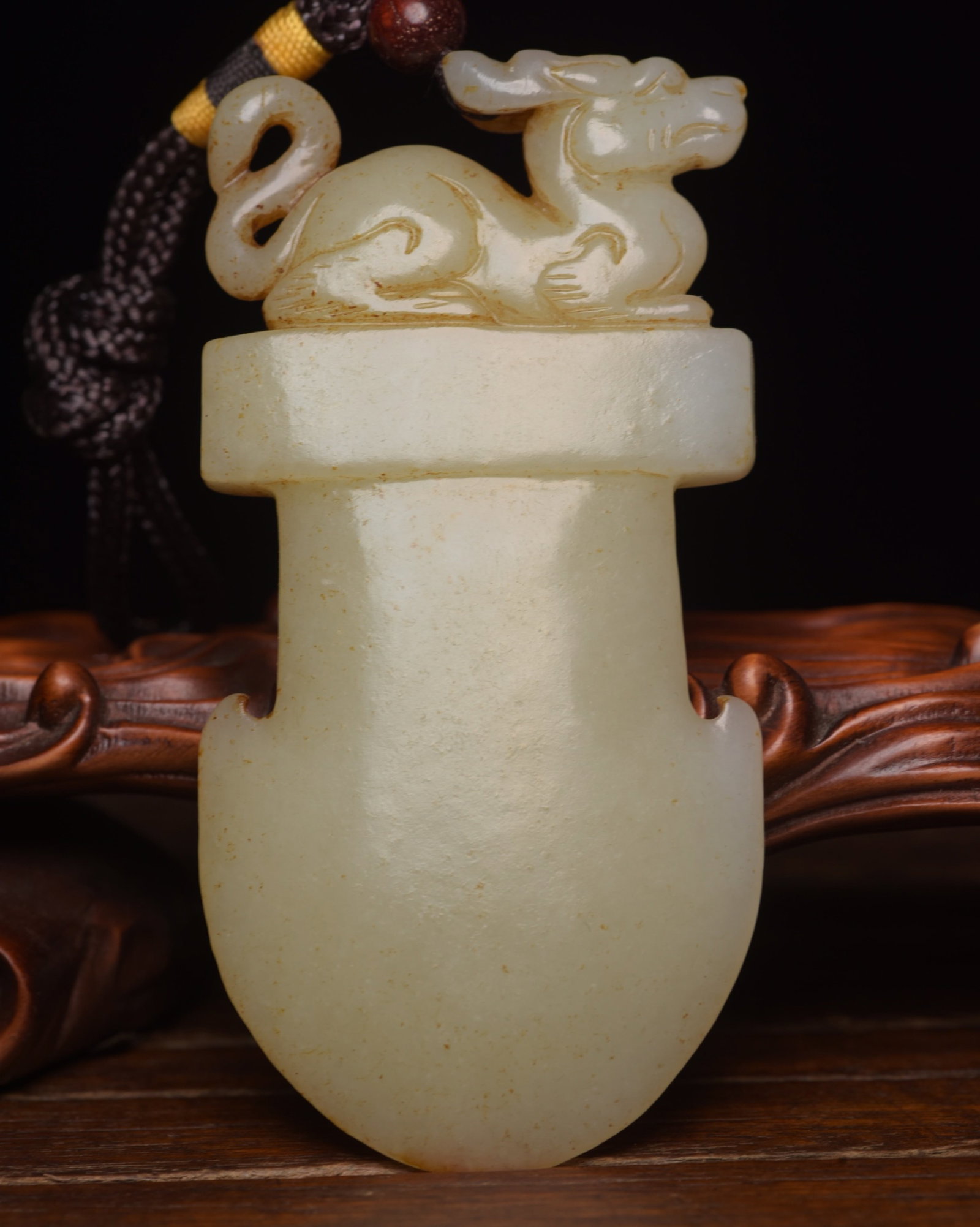 An Exquisite White Jade Dragon Axe - 2
