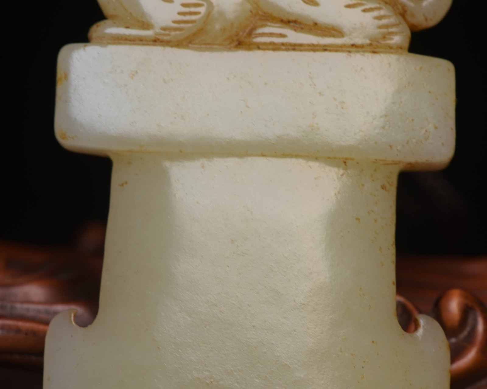 An Exquisite White Jade Dragon Axe - 5