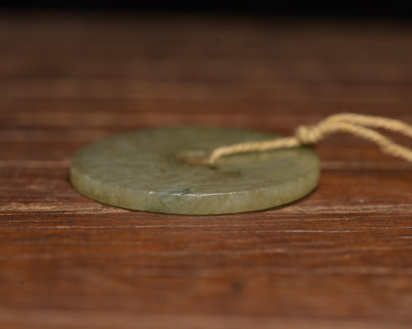 An Exquisite Jadeite Chi-Dragon Pattern Pendant - 5
