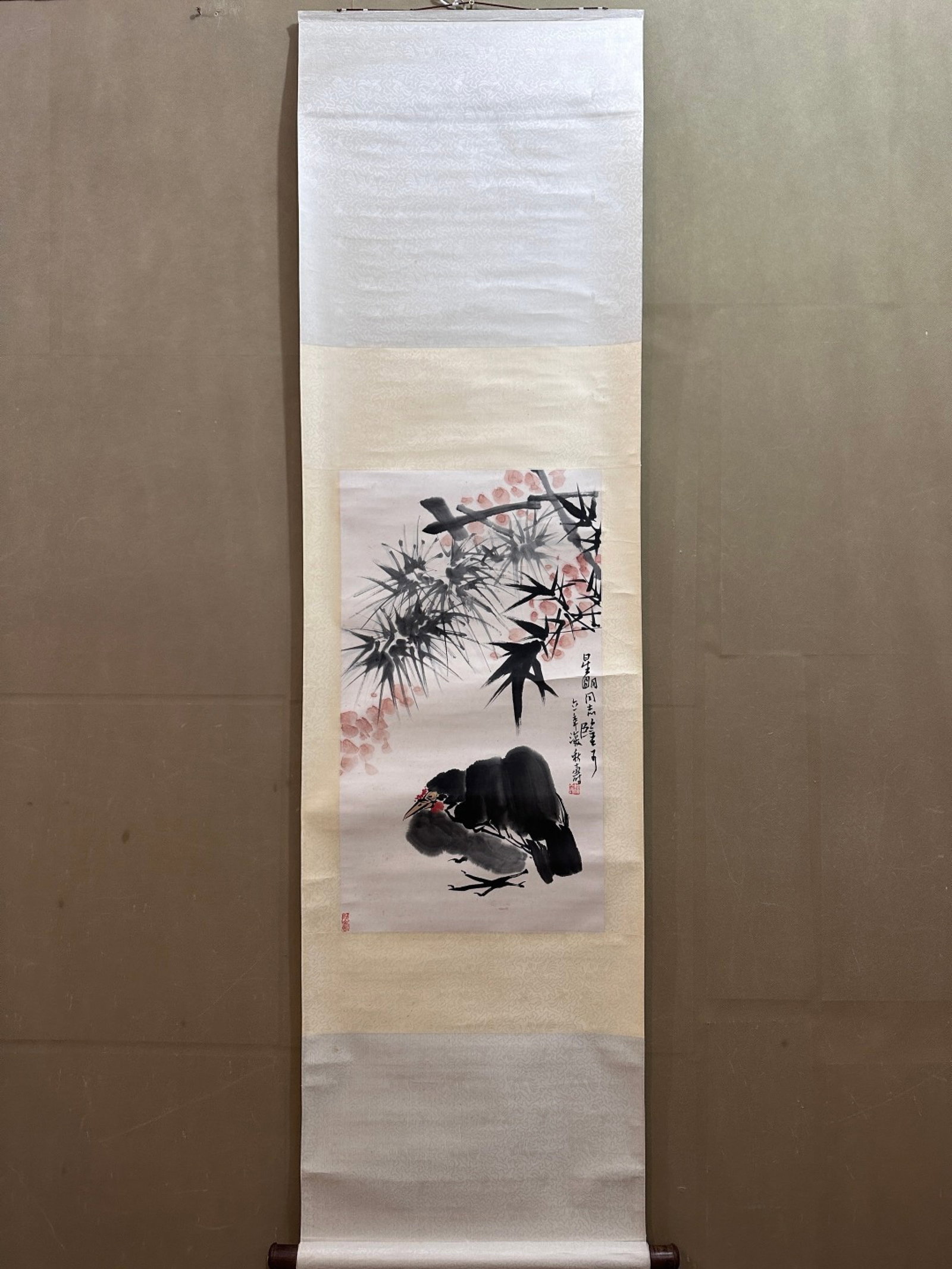 A Chinese Vertical Scroll Ink Painting of Pine and Eagle on Paper: A Chinese Vertical Scroll Ink Painting of Pine and Eagle on Paper,Pan Tianshou,Size:15.4inx27.2in 一幅中国水墨松鹰画立轴,潘ä