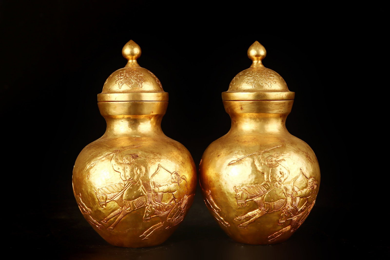 A Pair of Exquisite Gilt Bronze Character and Story Pattern Vases: A Pair of Exquisite Gilt Bronze Character and Story Pattern Vases,Qing Dynasty, China,Size:6.7inx4.1inx4.1in Weight:826g 一对铜鎏金人物故事纹