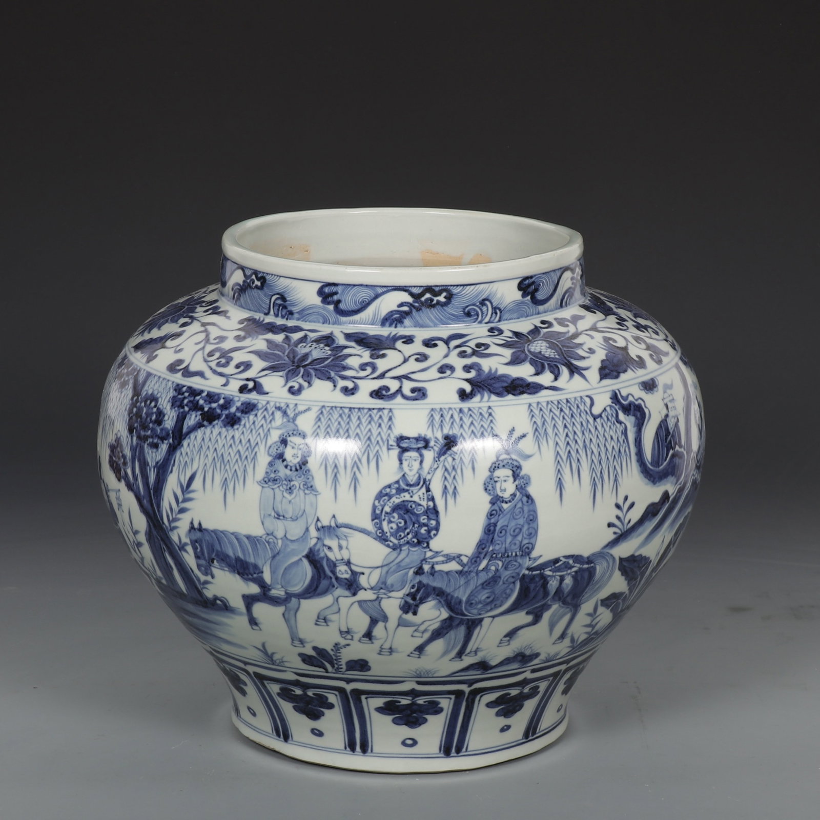 An Exquisite Blue and White Character and Story Pattern Jar: An Exquisite Blue and White Character and Story Pattern Jar,Yuan Dynasty,China,Size:11.8inx13in 青花人物故事纹罐,中国元代