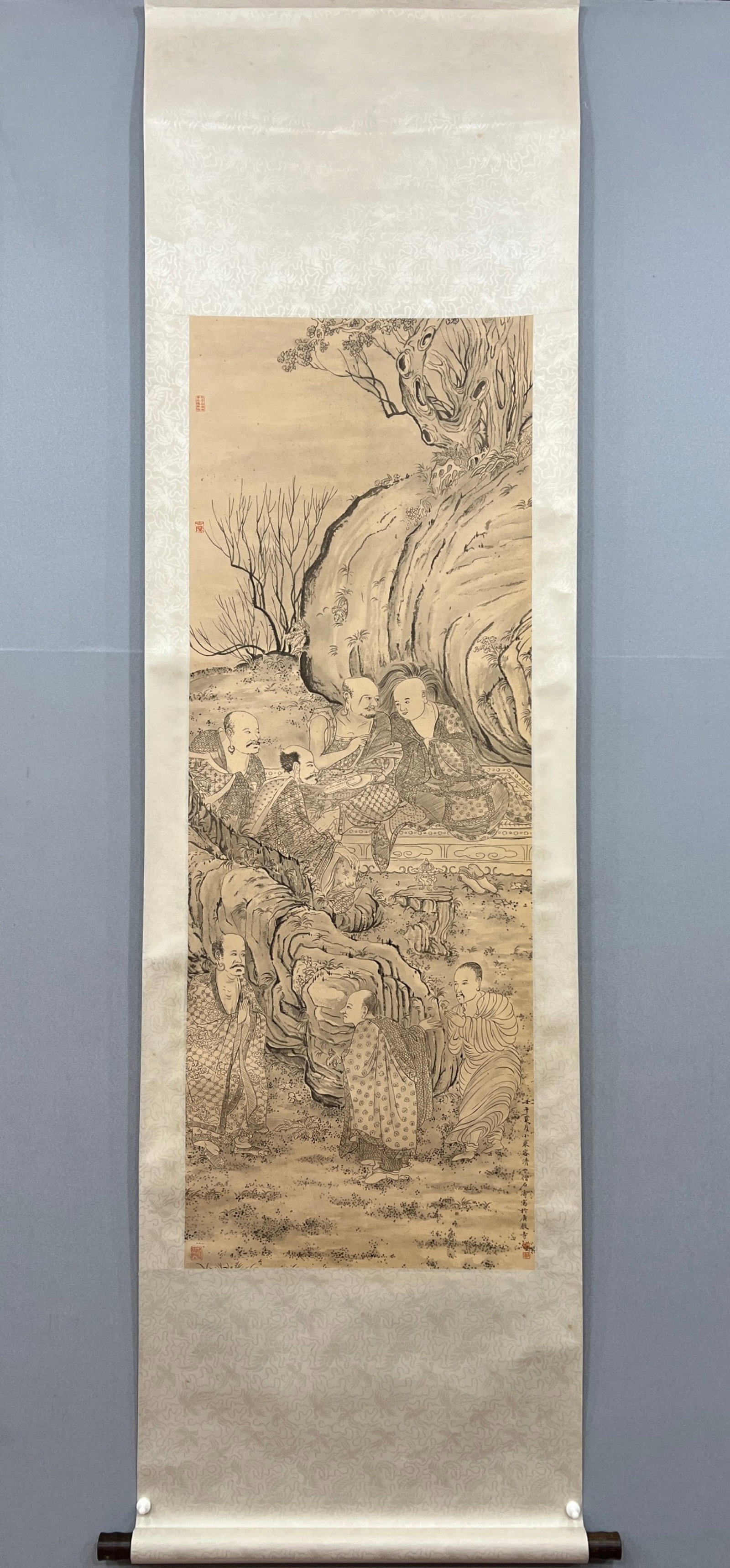 A Chinese Vertical Scroll Ink Painting of Figure and Story on Paper: A Chinese Vertical Scroll Ink Painting of Figure and Story on Paper,Shi Tao,Size:52inx18.9in 一幅中国水墨人物故事画立轴,&#