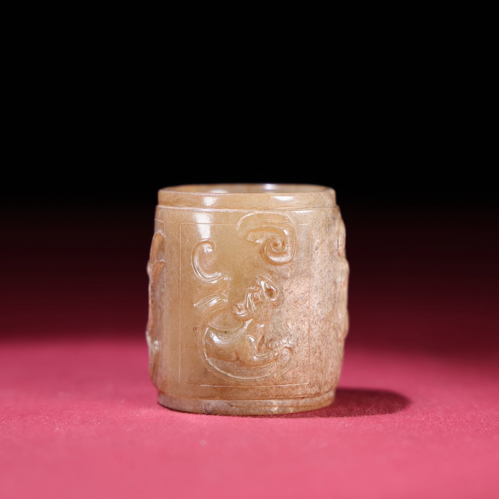 An Exquisite White Jade Auspicious Beast Pattern Thumb Ring - 6