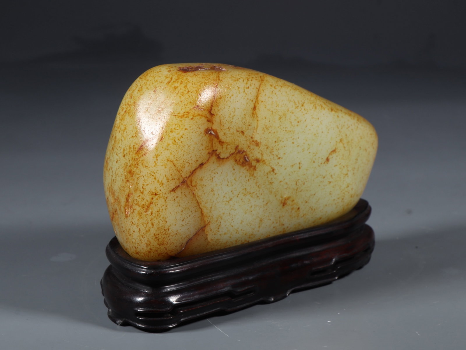 An Exquisite Seed Material Ornament - 3