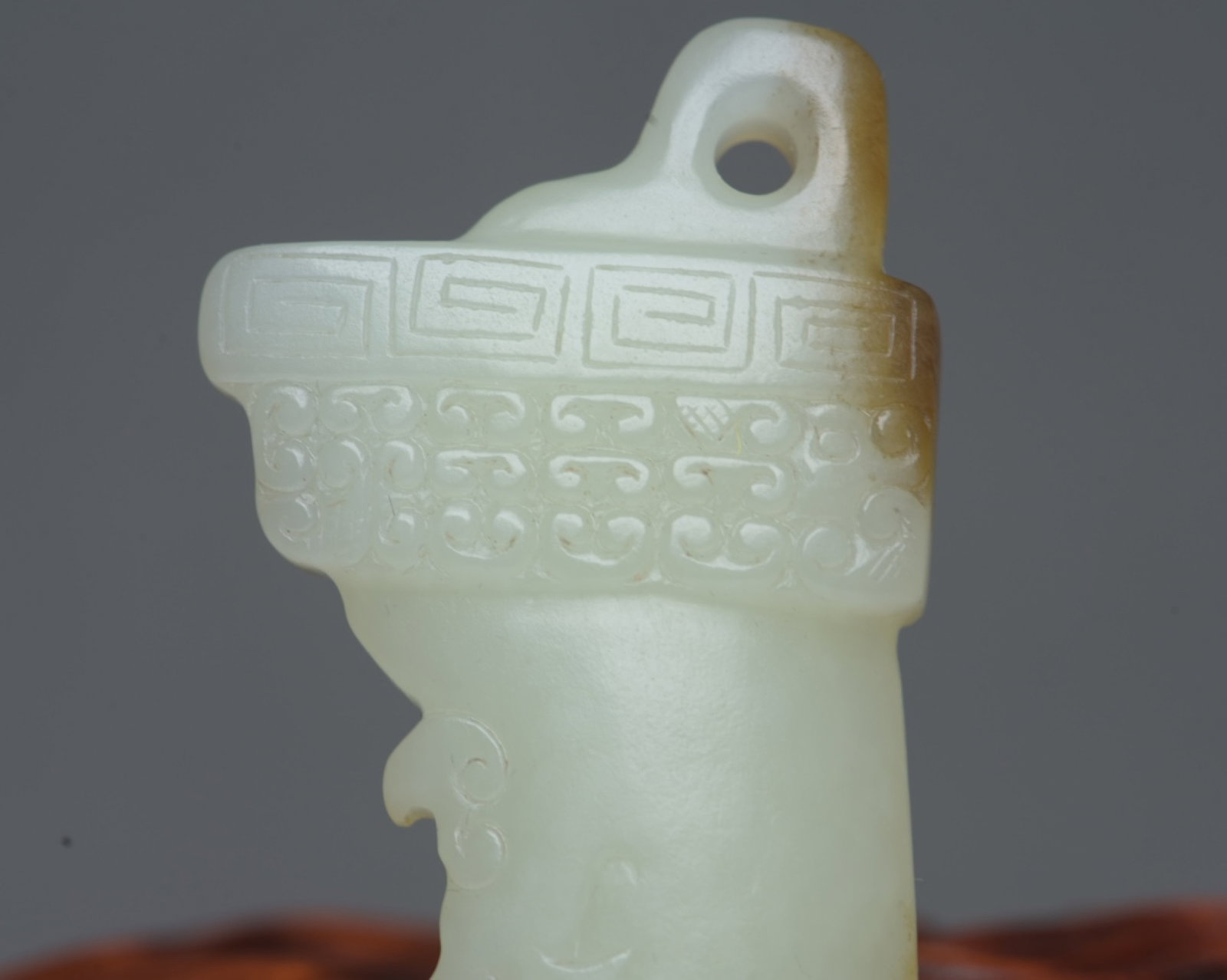 An Exquisite White Jade Sword - 6