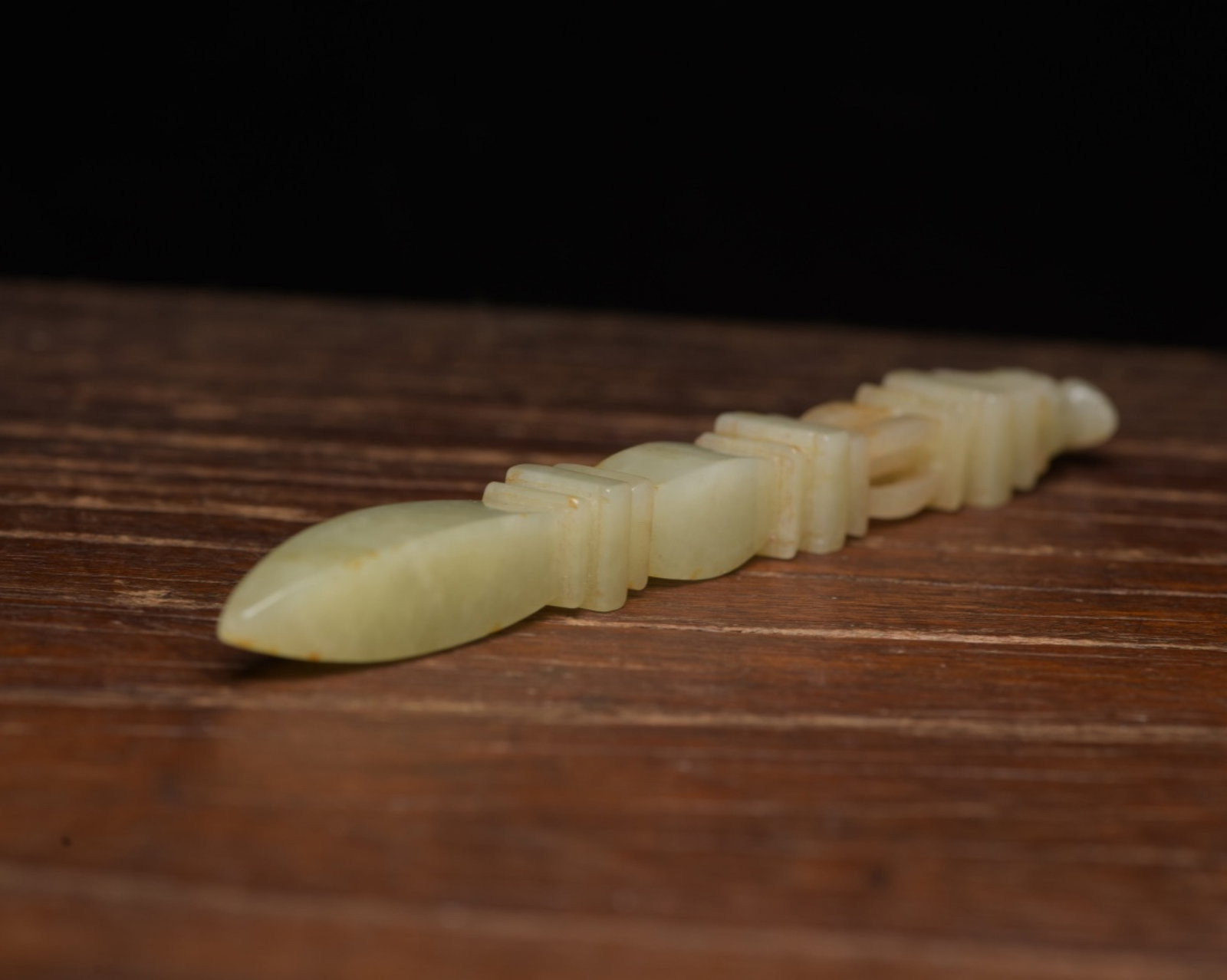 An Exquisite White Jade Ritual Implement - 6