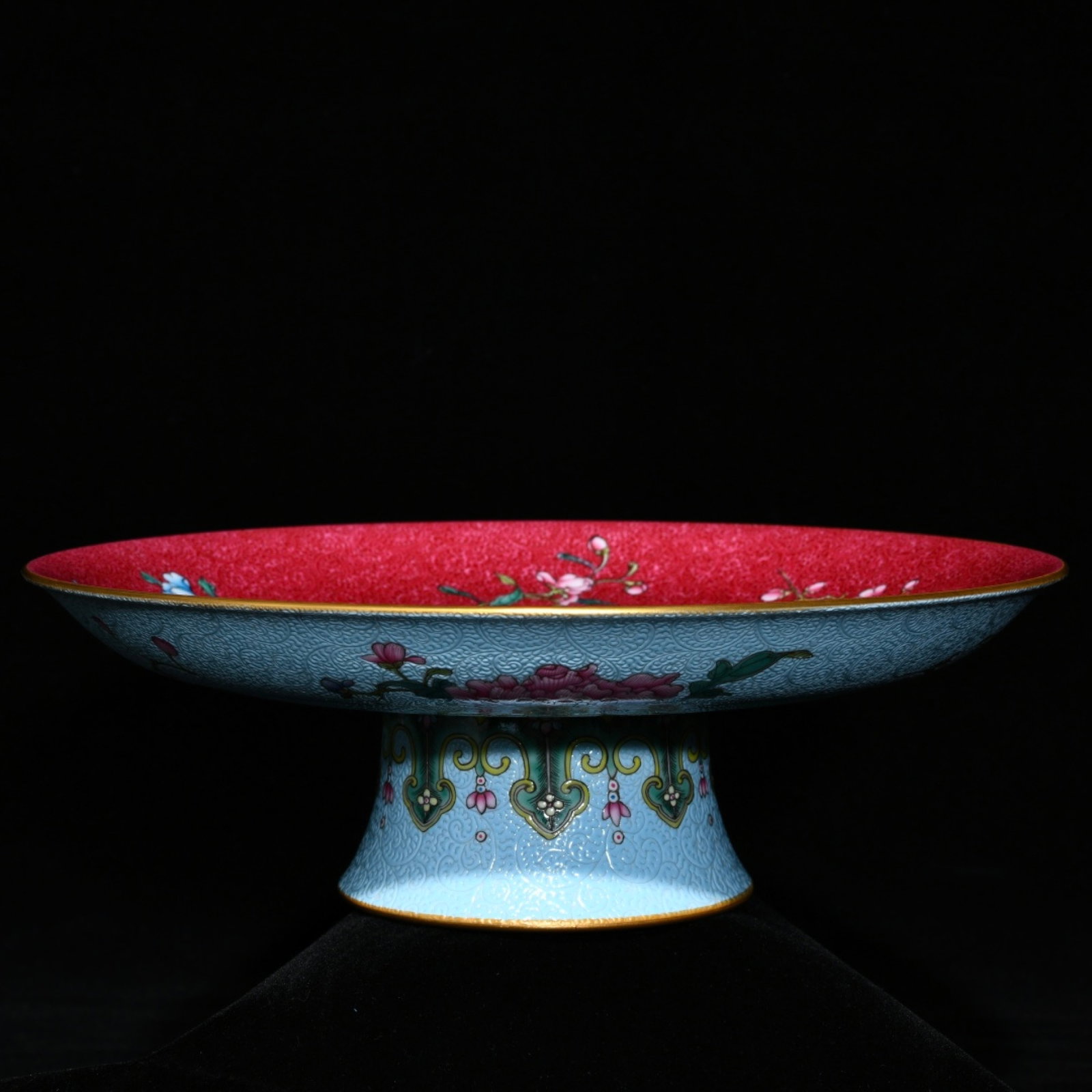 An Exquisite Turquoise Glazed Famille-Rose Flower Pattern Stem Plate: An Exquisite Turquoise Glazed Famille-Rose Flower Pattern Stem Plate,Qing Dynasty,China,Qianlong Four-character Mark,Size:3.1inx9.4in 松石绿釉粉彩花卉&#