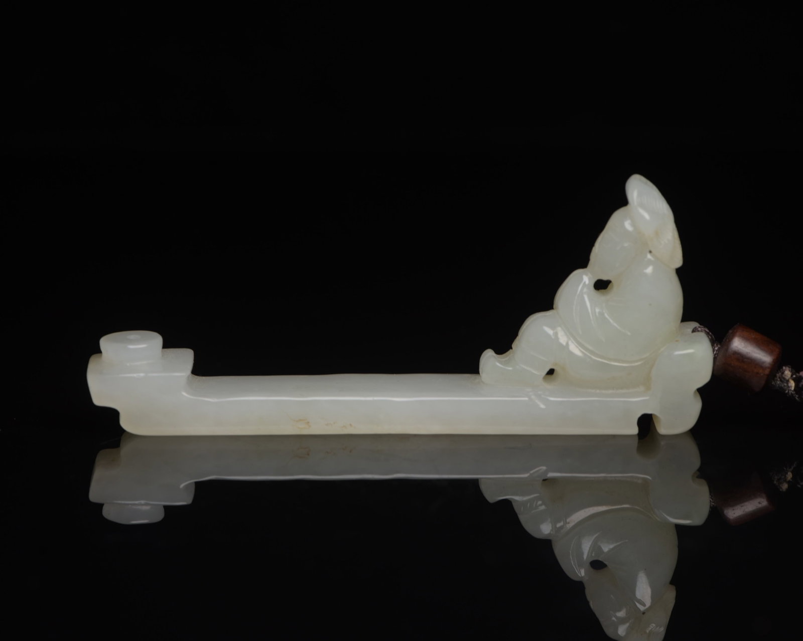 An Exquisite White Jade Figure Incense holder (1 of 9)