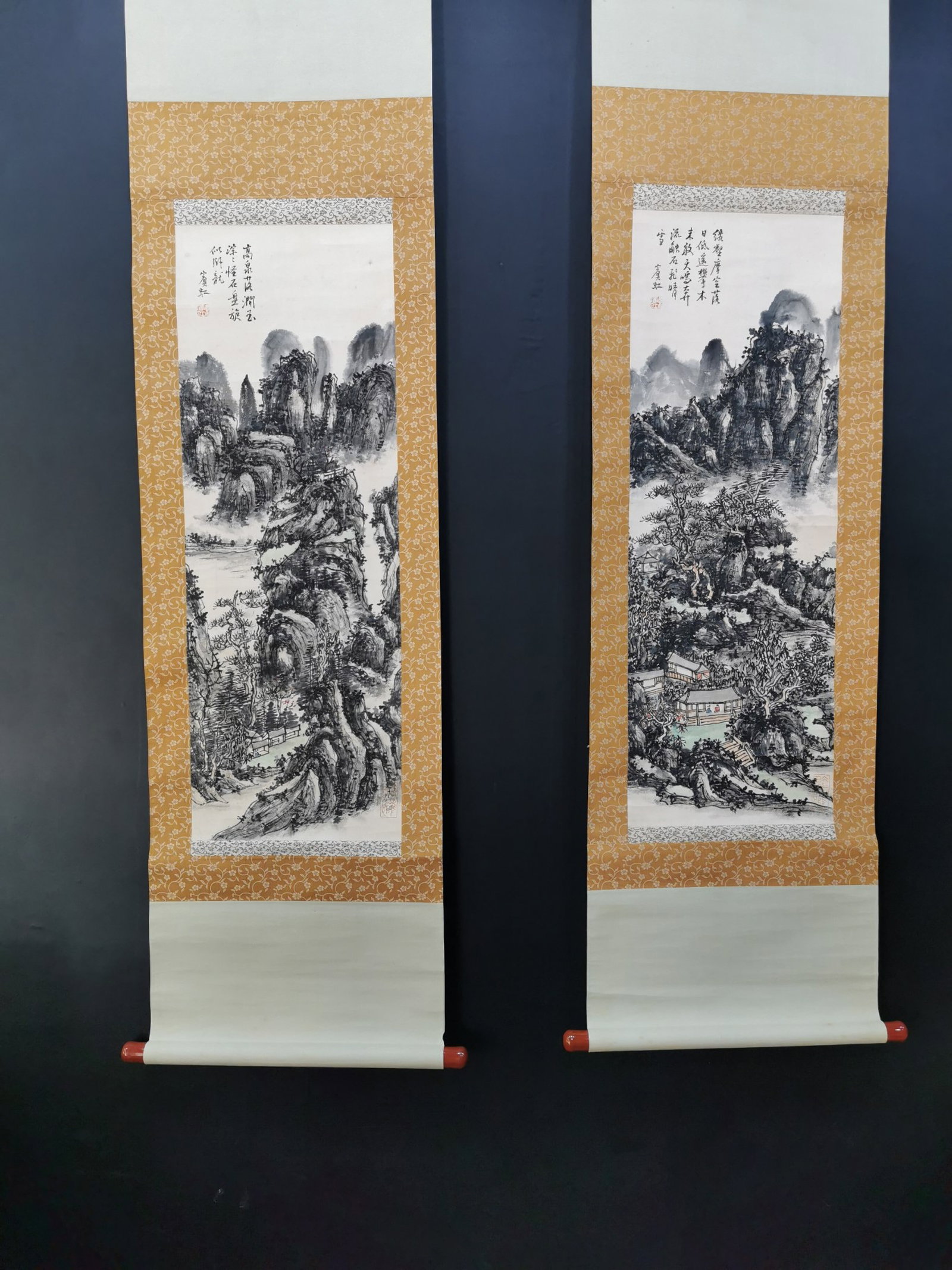 A Set of Chinese Vertical Scroll Ink Painting of Landscape on Paper: A Set of Chinese Vertical Scroll Ink Painting of Landscape on Paper,Huang Binhong,Size:11.4inx32.7in 一套中国水墨山水画立轴,黄&#