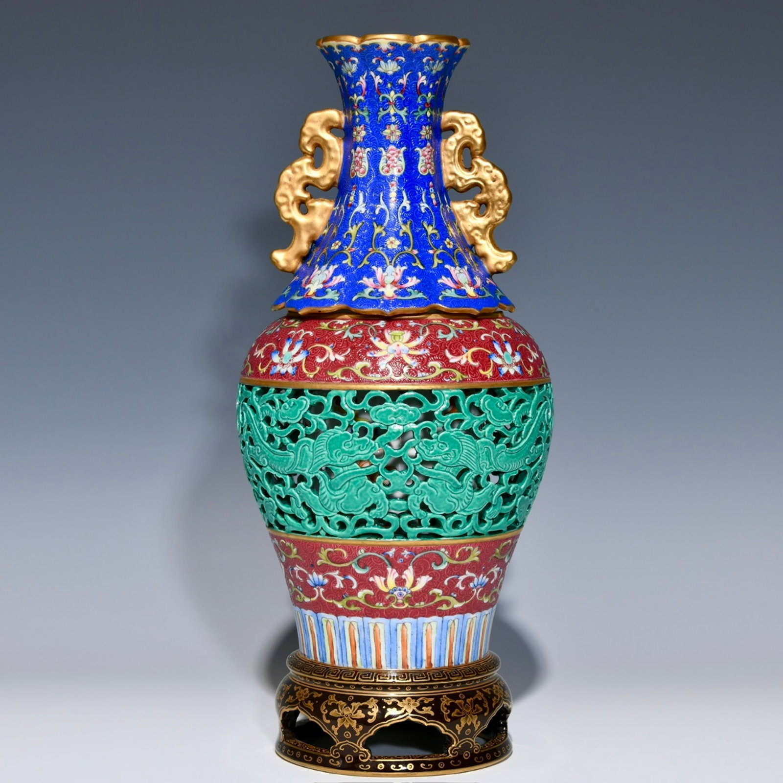 A Rare Enamel Gilt Lotus Pattern Vase: A Rare Enamel Gilt Lotus Pattern Vase,Qing Dynasty,China,Qianlong Six-Character Mark,Size:11.8inx5.3in 珐琅彩鎏金缠枝莲纹瓶,中国