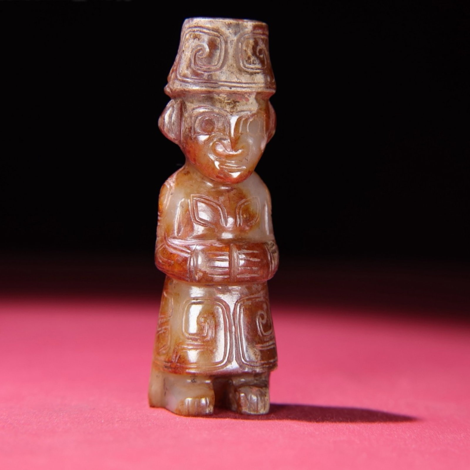 An Exquisite Archaic Jade Figure Ornament: An Exquisite Archaic Jade Figure Ornament,Ancient Time,China,Size:92mmx29mmx25mm,Weight:113g 高古玉人物摆件,中国远古时期