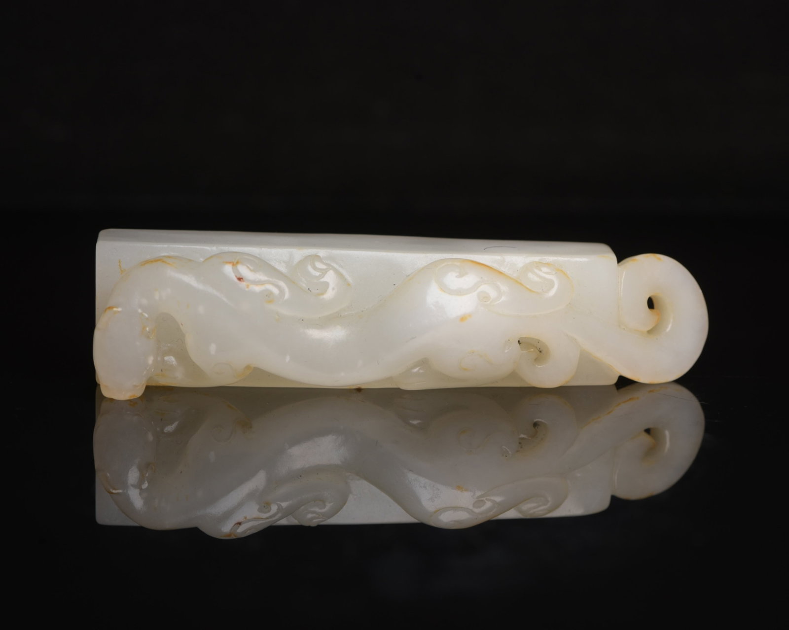 An Exquisite White Jade Dragon Pattern Ornament - 5