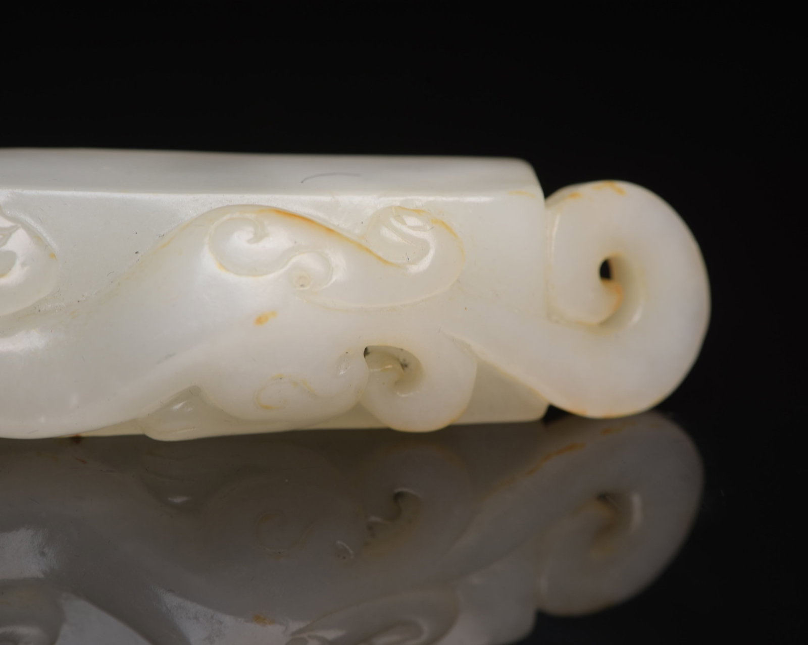 An Exquisite White Jade Dragon Pattern Ornament - 7
