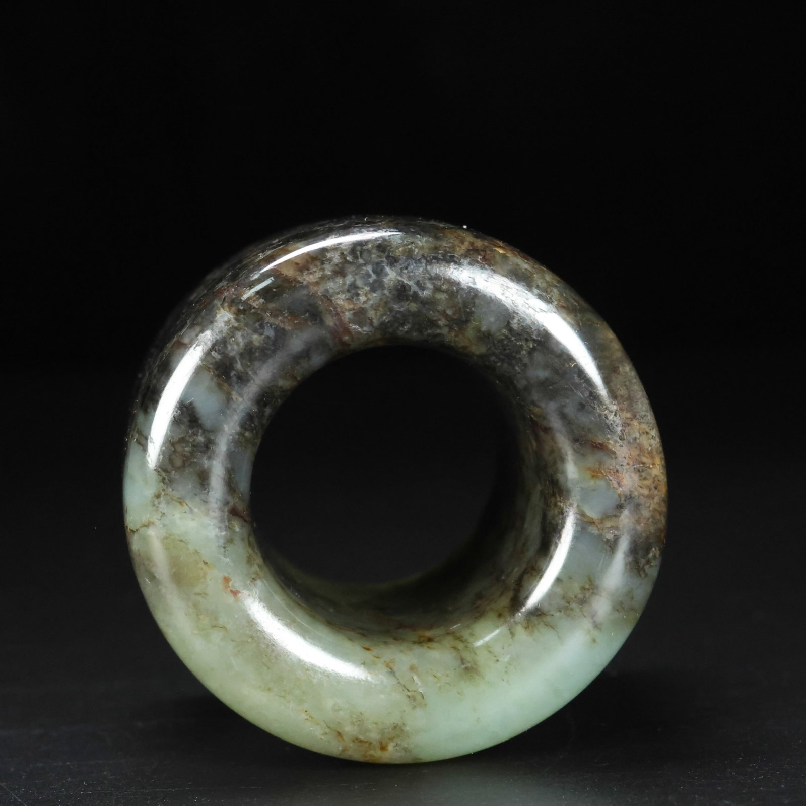 An Exquisite White Jade Ring - 5
