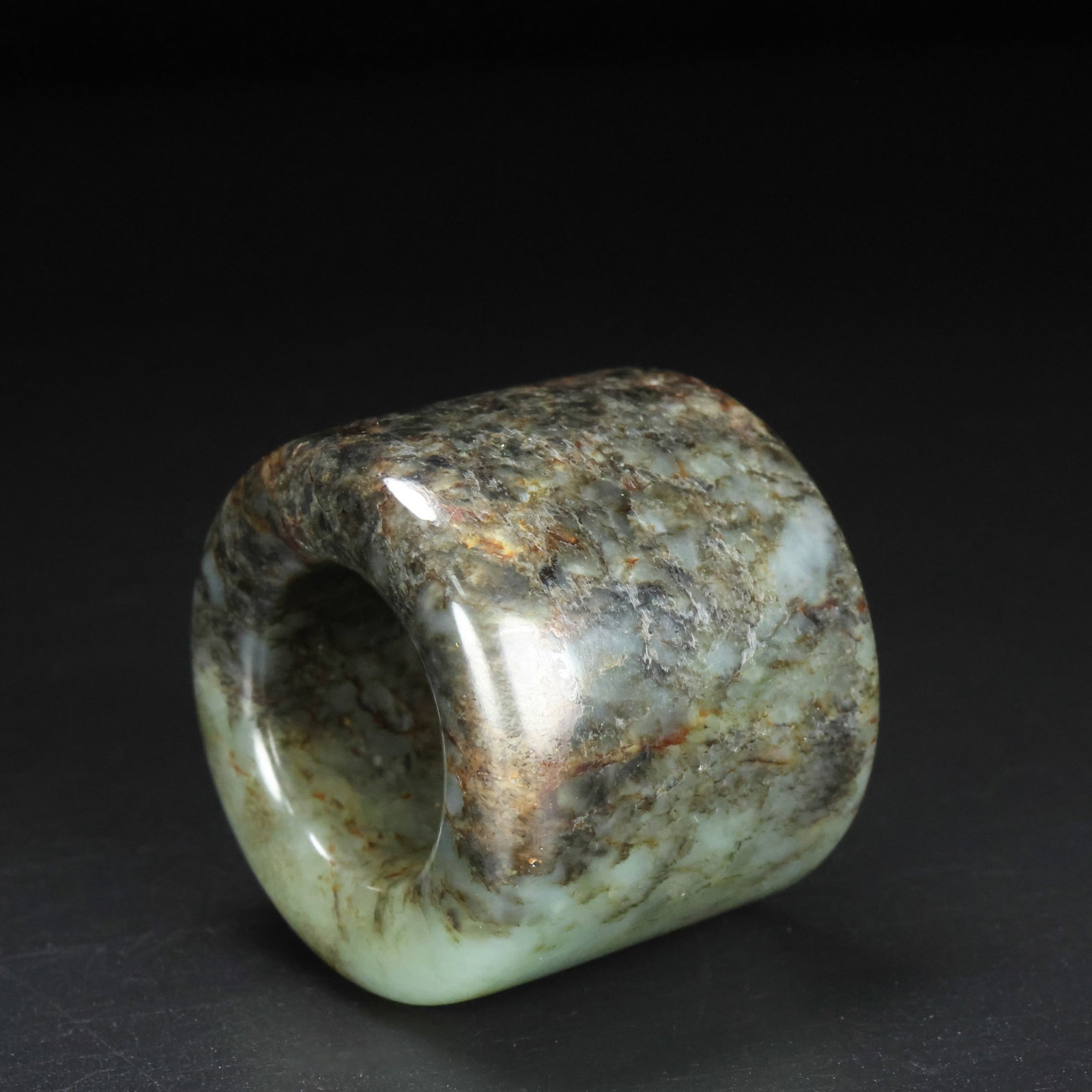 An Exquisite White Jade Ring - 8
