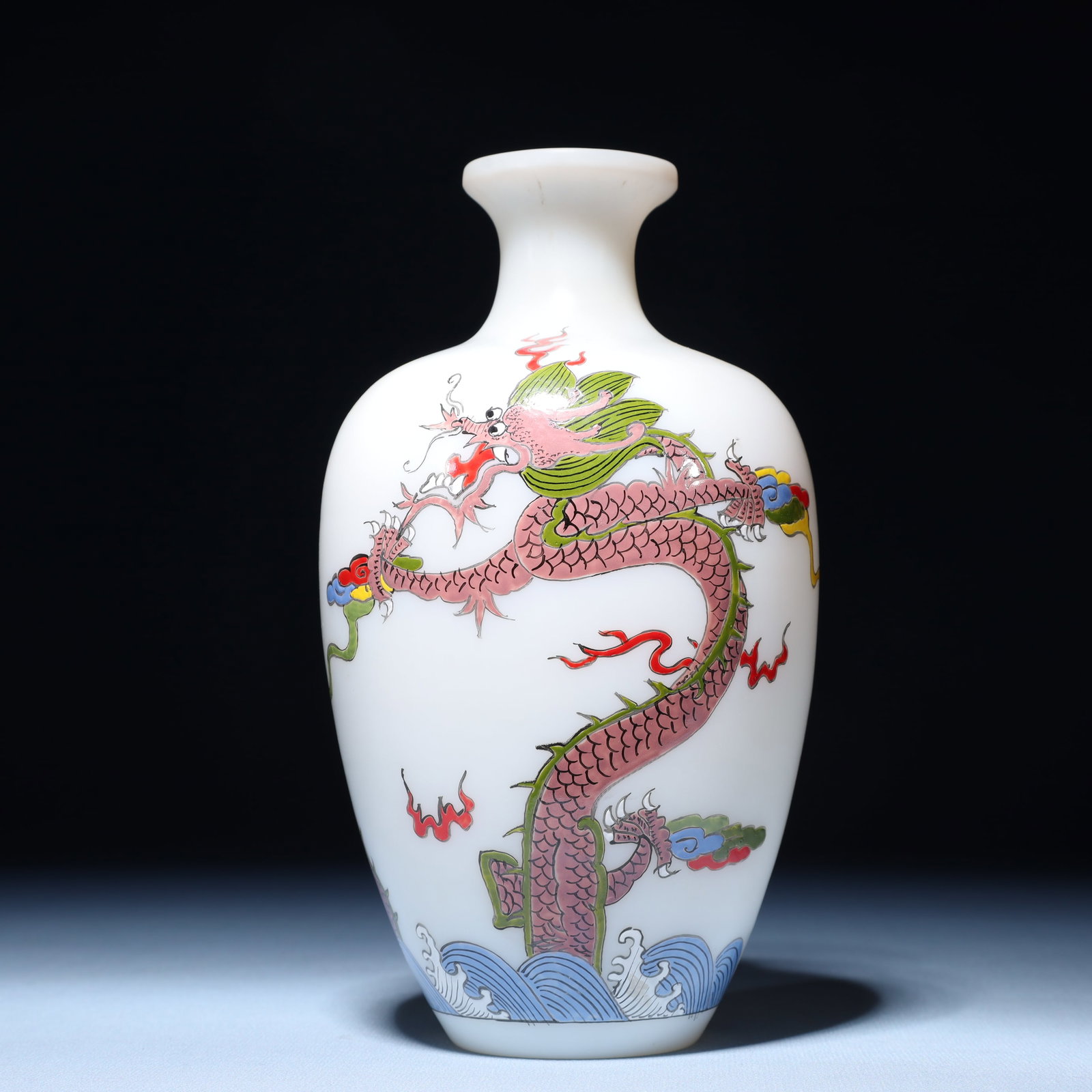 An Exquisite Glass Seawater and Dragon Pattern Vase: An Exquisite Glass Seawater and Dragon Pattern Vase,Qing Dynasty,China,Qianlong Four-character Mark,Size:3.9inx7.5in,Weight:563g