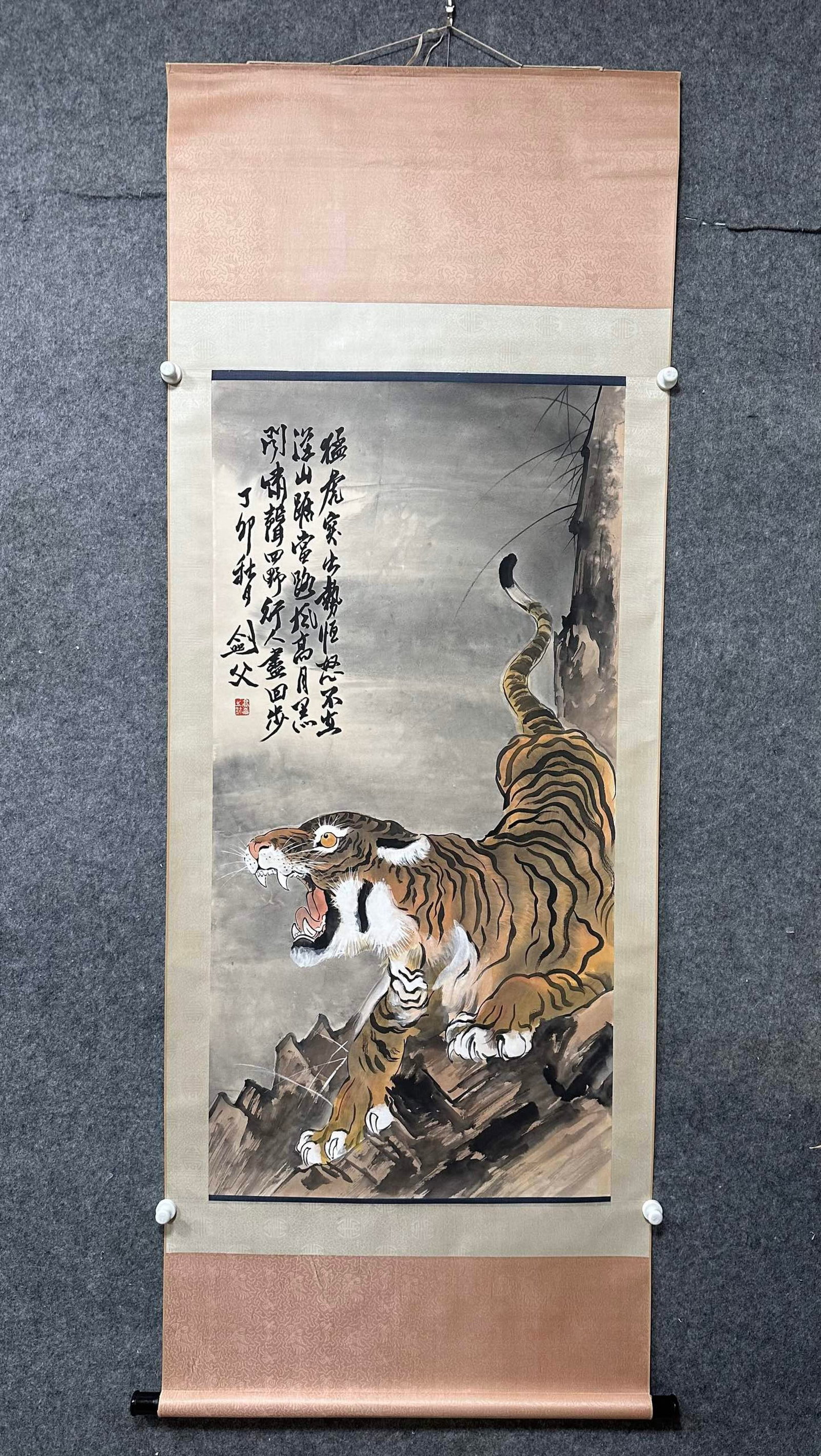 A Chinese Vertical Scroll Ink Painting of Tiger on Paper: A Chinese Vertical Scroll Ink Painting of Tiger on Paper,Gao Jianfu,Size:26.8inx53.3in 一幅中国水墨虎画立轴,高剑父