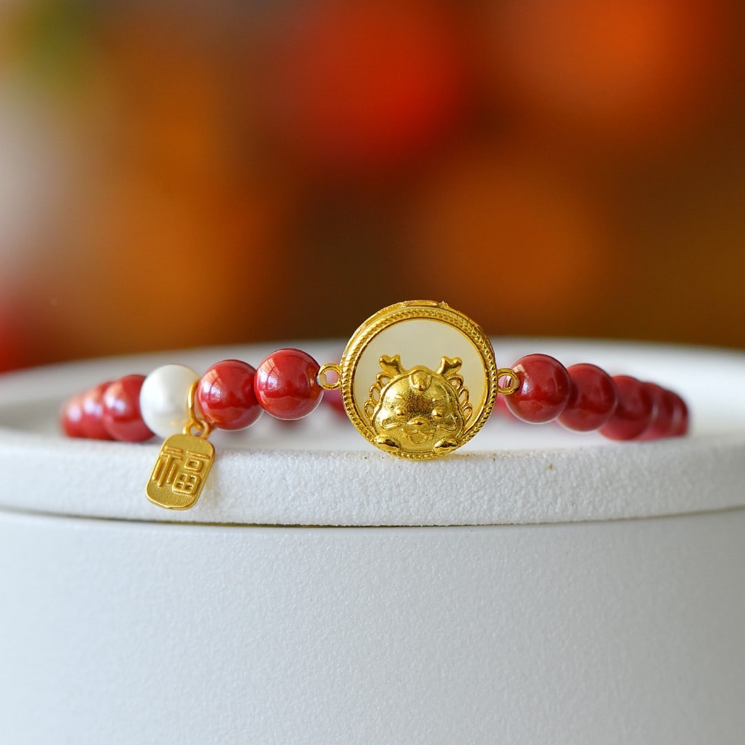 An Exquisite Sterling Silver-Gold Plated Inlaid Cinnabar Bracelet,Inlaid White Jade: An Exquisite Sterling Silver-Gold Plated Inlaid Cinnabar Bracelet,Inlaid White Jade,Size:6mm 纯银镀金镶朱砂手链,嵌白玉