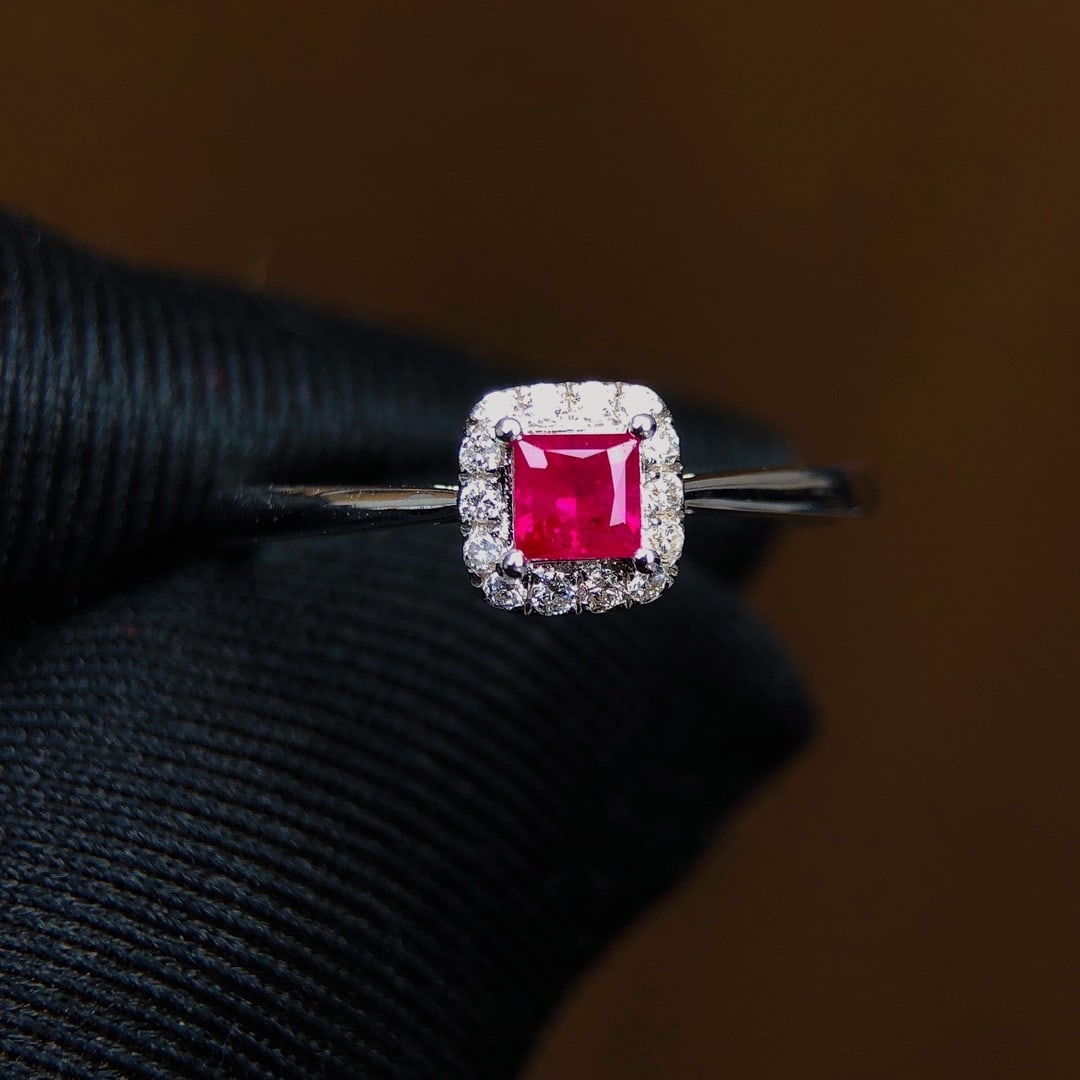0.3Ctw Natural Tanzanite Ruby Ring: 0.3Ctw Natural Tanzanite Ruby Ring,Size:3.3mmx3.3mm 0.3Ctw天然坦桑石红宝石戒指