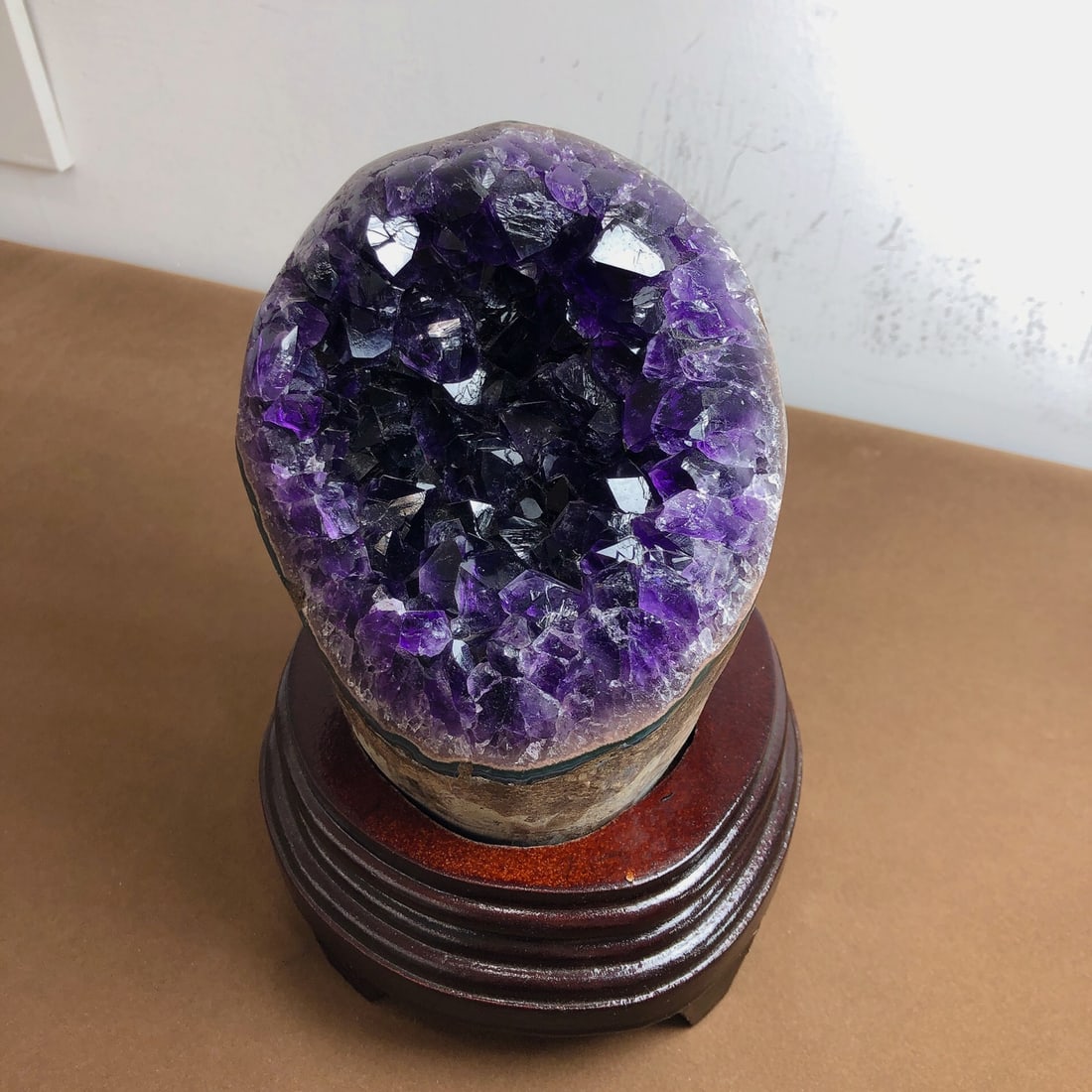 An Exquisite Crystal Ornament: An Exquisite Crystal Ornament,Size:4.3inx6.7inx4.7in,Weight:1410g 水晶摆件