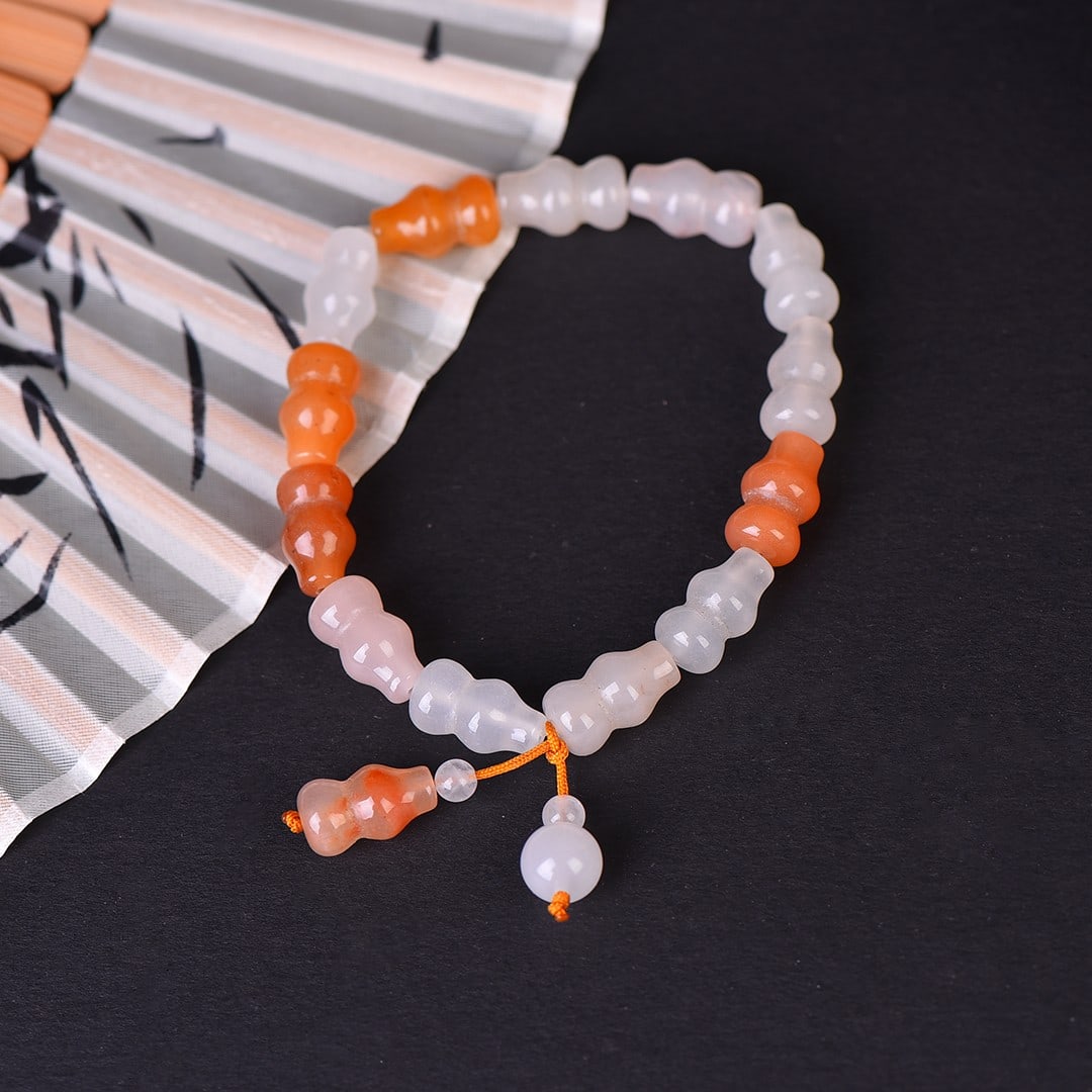 An Exquisite Jadeite Bracelets - 3