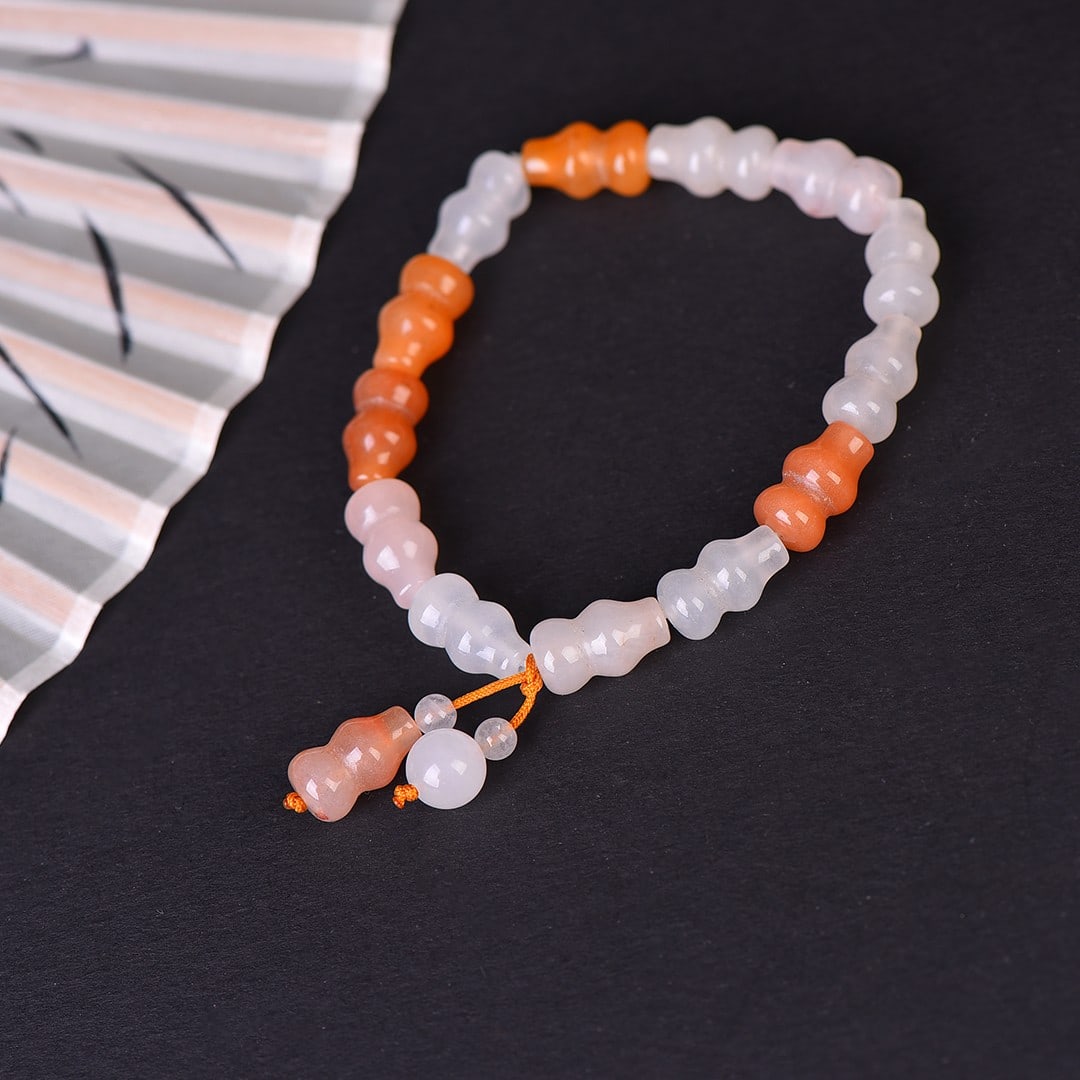 An Exquisite Jadeite Bracelets - 4