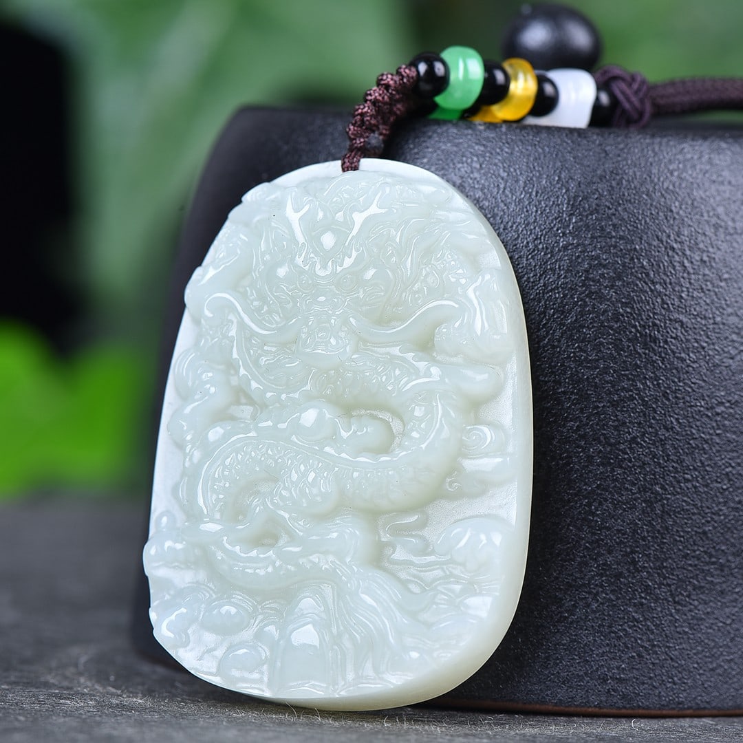 An Exquisite White Jade Dragon Pattern Pendant - 2
