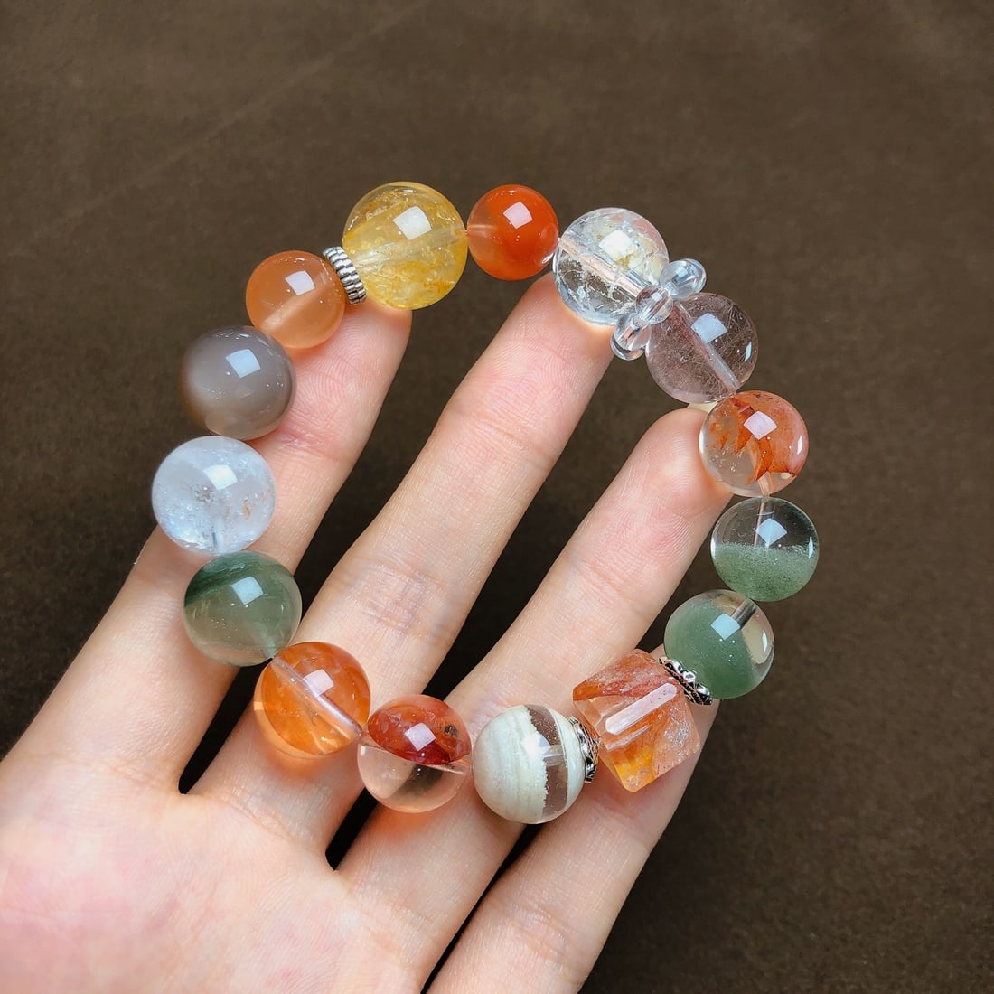 An Exquisite Crystal Bracelets: An Exquisite Crystal Bracelets,Size:12.5mm,10.5mmxmm,Weight:46g 水晶手串