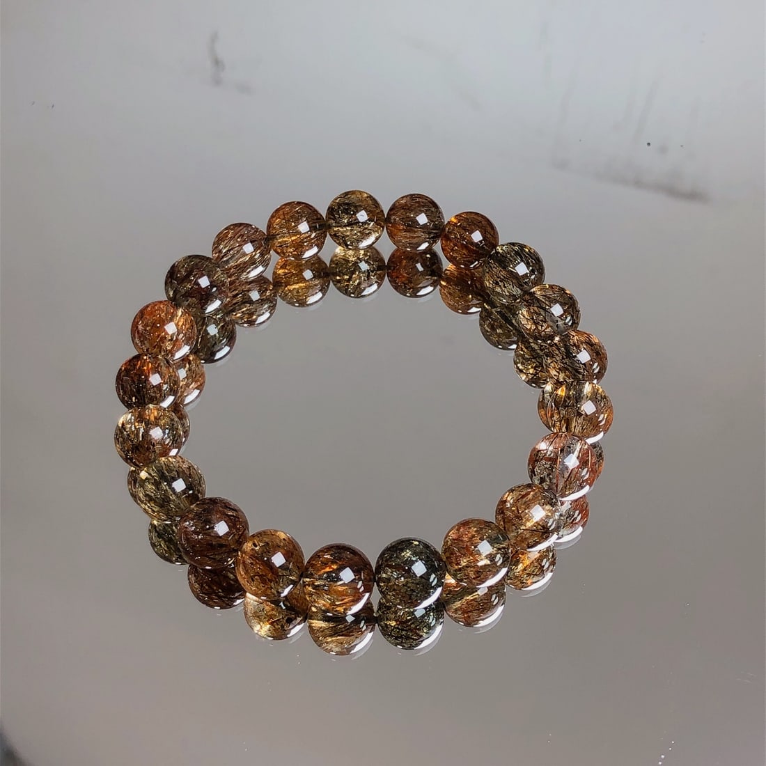 An Exquisite Crystal Bracelet - 2