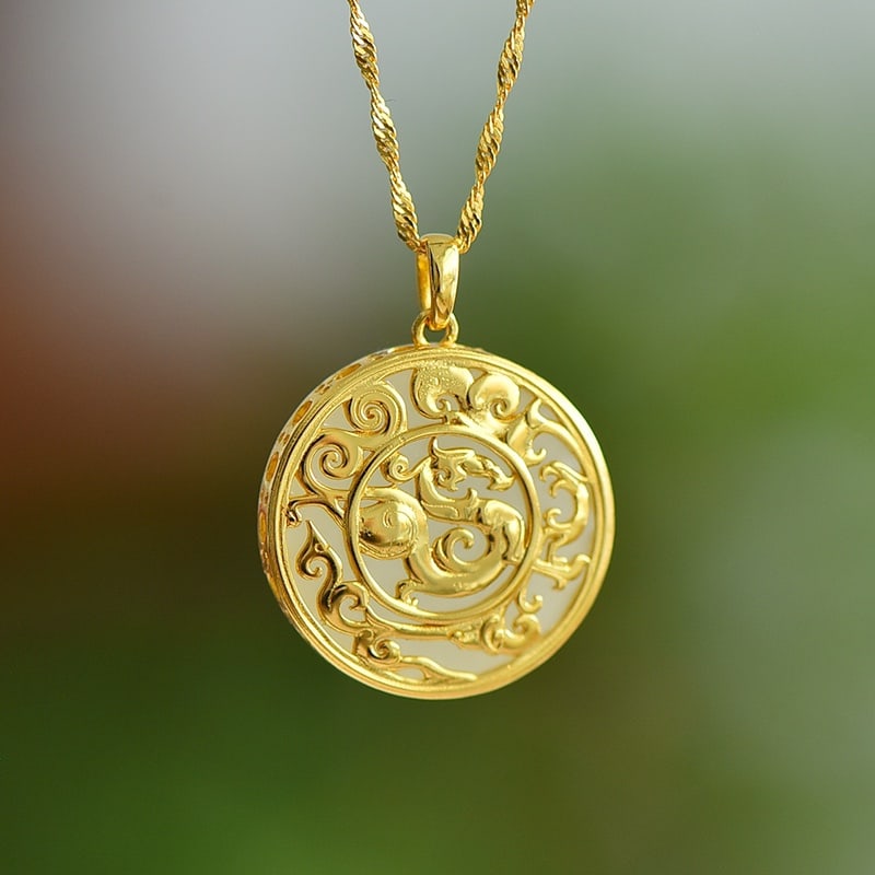 An Exquisite Sterling Silver-Gold Plated Inlaid White Jade Pendant: An Exquisite Sterling Silver-Gold Plated Inlaid White Jade Pendant,Size:20mmx20mm 纯银镀金镶白玉吊坠