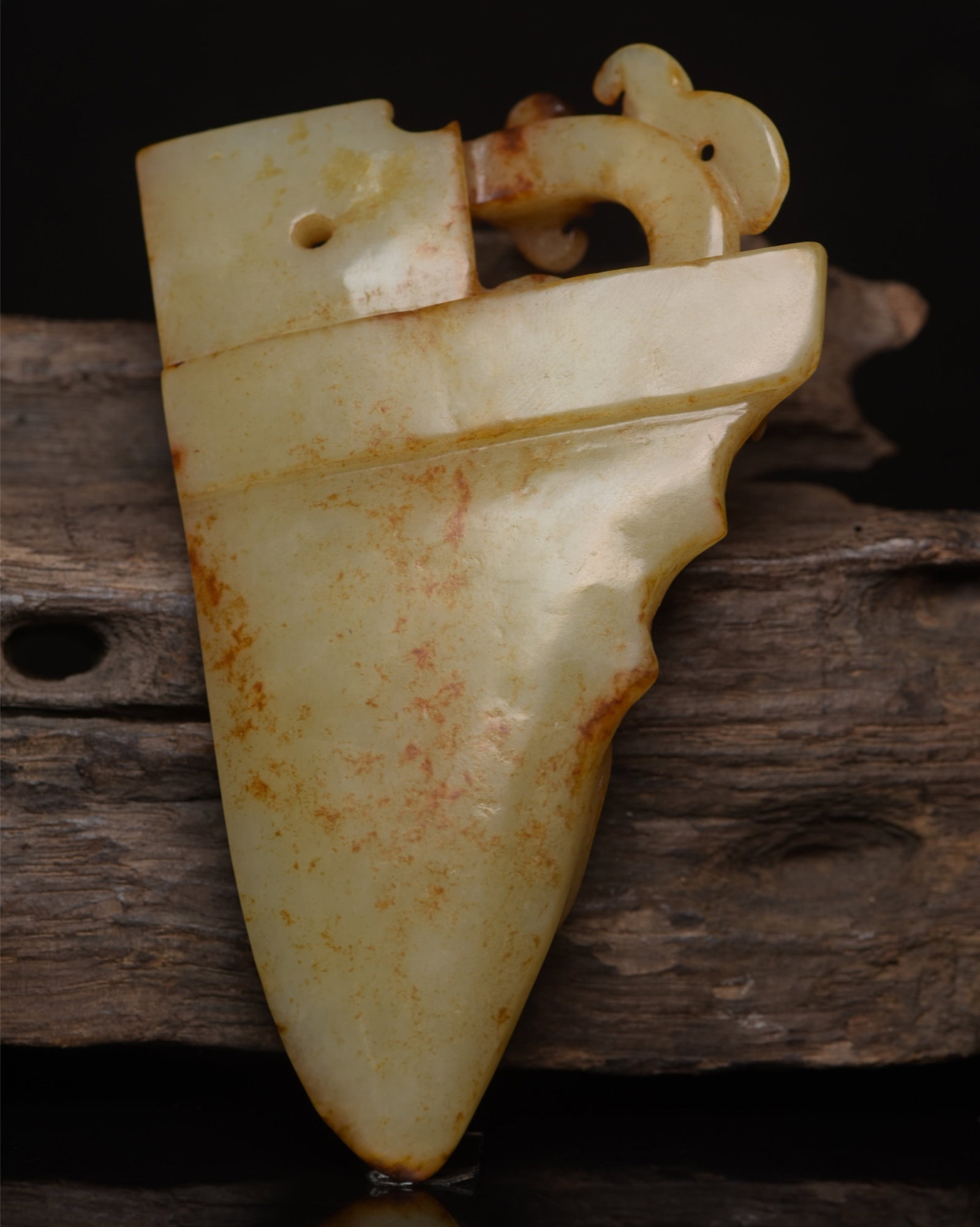 An Exquisite White Jade Dragon Pattern Sword - 2