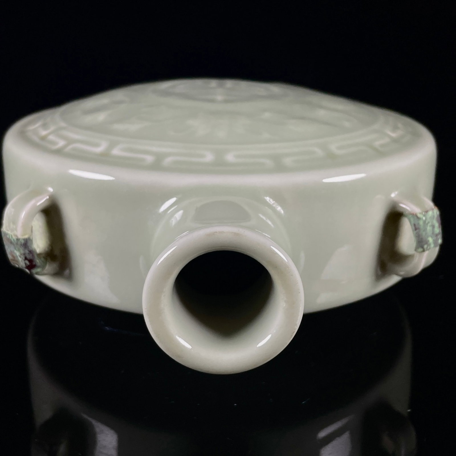 An Exquisite Celadon Glazed Lotus Pattern Vase - 8