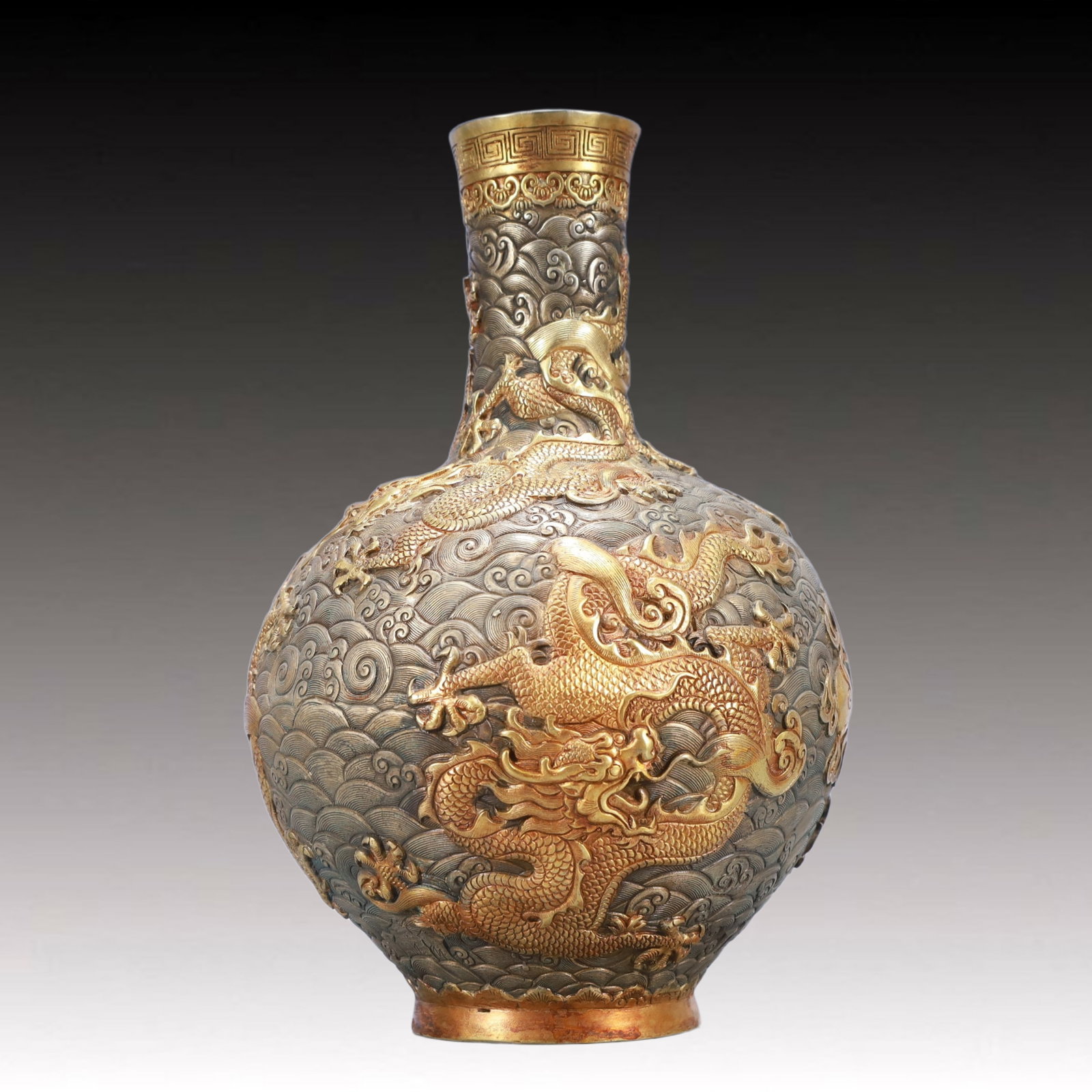 A Rare Gilt Silver Dragon Pattern Vase: A Rare Gilt Silver Dragon Pattern Vase,Qing Dynasty, China,Qianlong Four-character Mark,Size:7.5inx10.2in,Weight:1700g 银鎏金龙纹瓶,中国清代