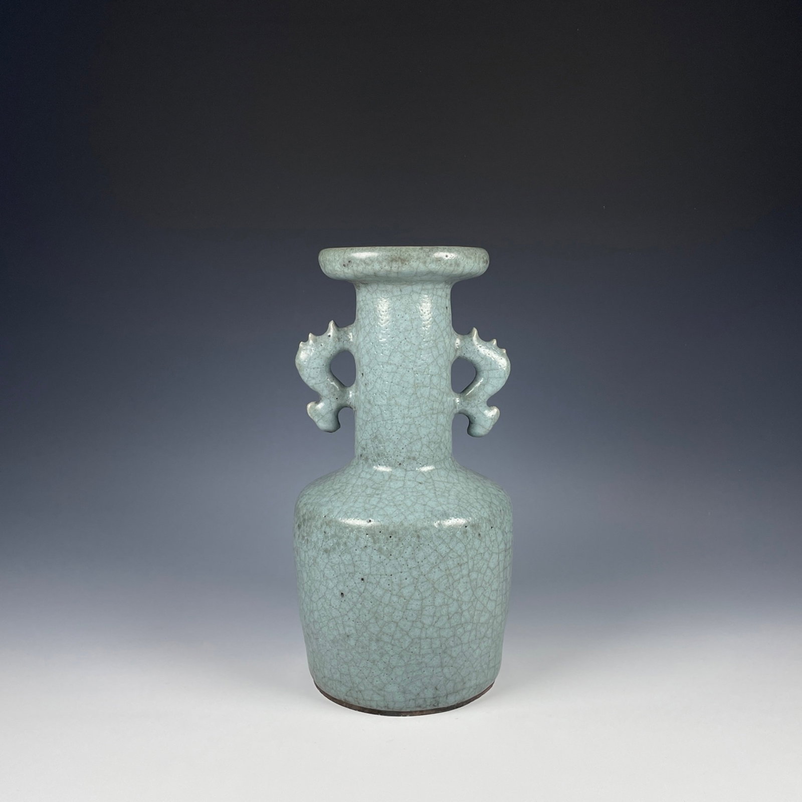 An Exquisite Guan yao Double-Ears Vase: An Exquisite Guan yao Double-Ears Vase,Song Dynasty,China,Size:9.4inx5.1in 官窑双耳瓶,中国宋代