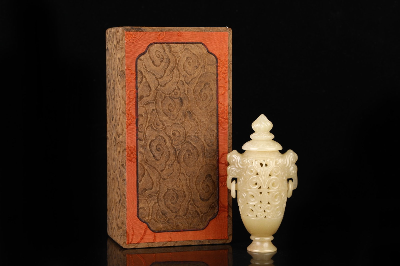 An Exquisite White Jade Beast-Face Pattern Double-Ears Censer: An Exquisite White Jade Beast-Face Pattern Double-Ears Censer,Qing Dynasty,China,Qianlong Four-Character Mark,Size:5.7inx3in,Weight:347g 白玉兽面纹双耳香
