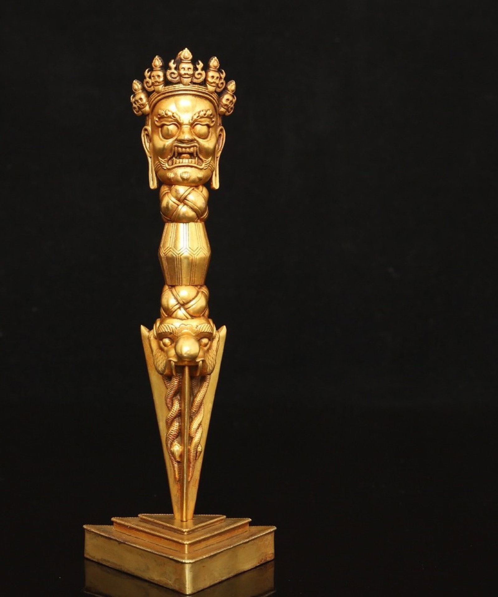 A Solemn Gilt Bronze Vajra: A Solemn Gilt Bronze Vajra,Qing Dynasty,China,Size:6.7inx2.4in,Weight:341g 紫铜鎏金金刚杵,中国清代