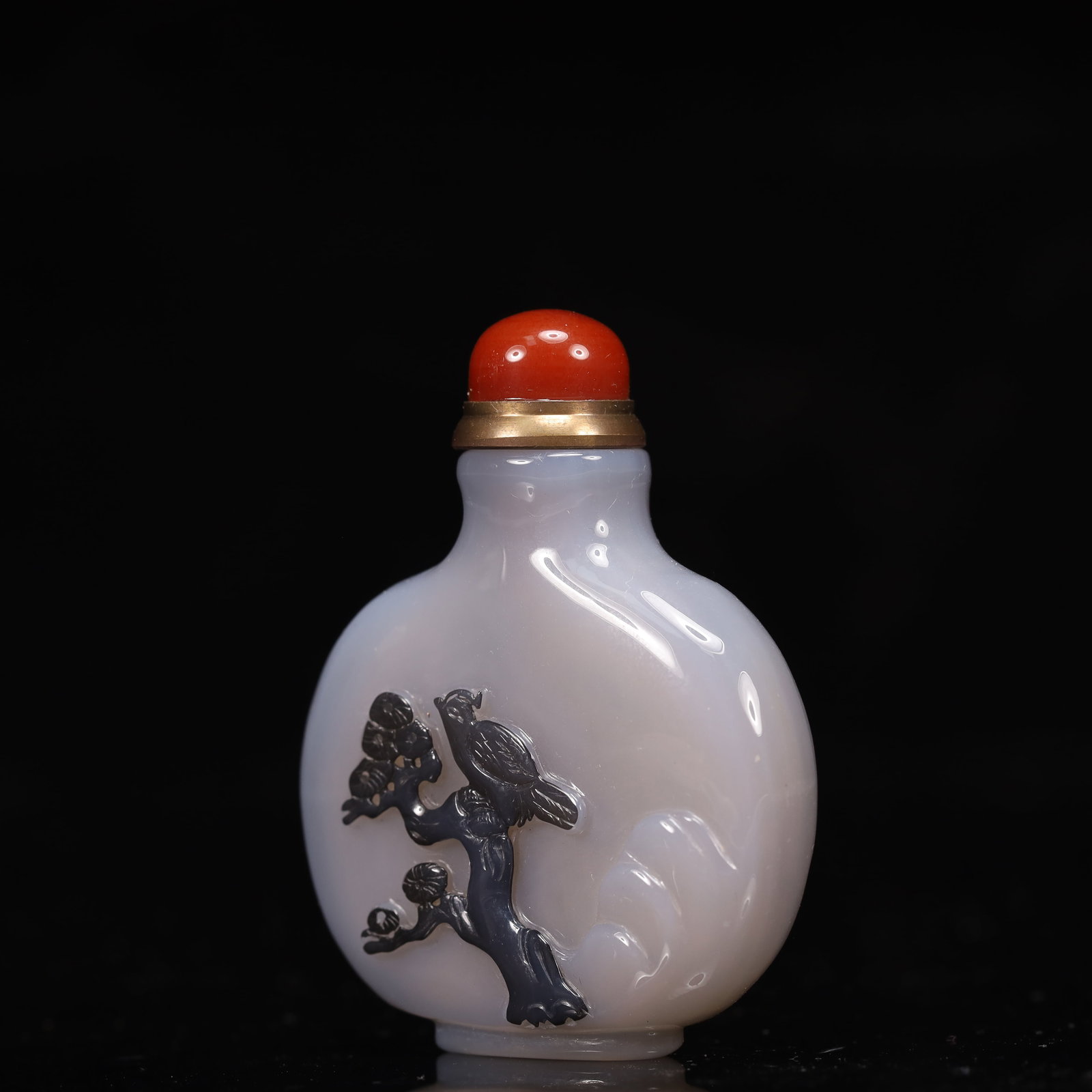 An Exquisite Agate Pine and Bird Pattern Snuff Bottle - 2