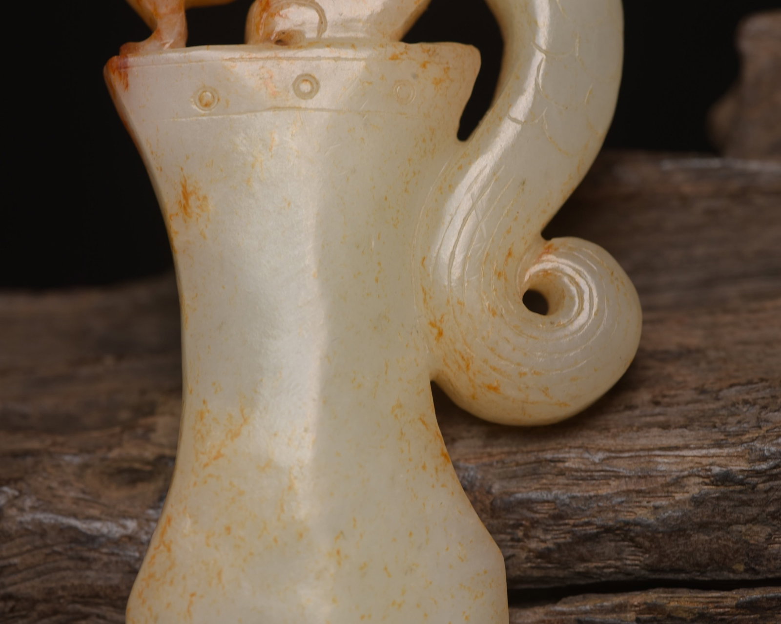 An Exquisite White Jade Dragon Pattern Sword - 6