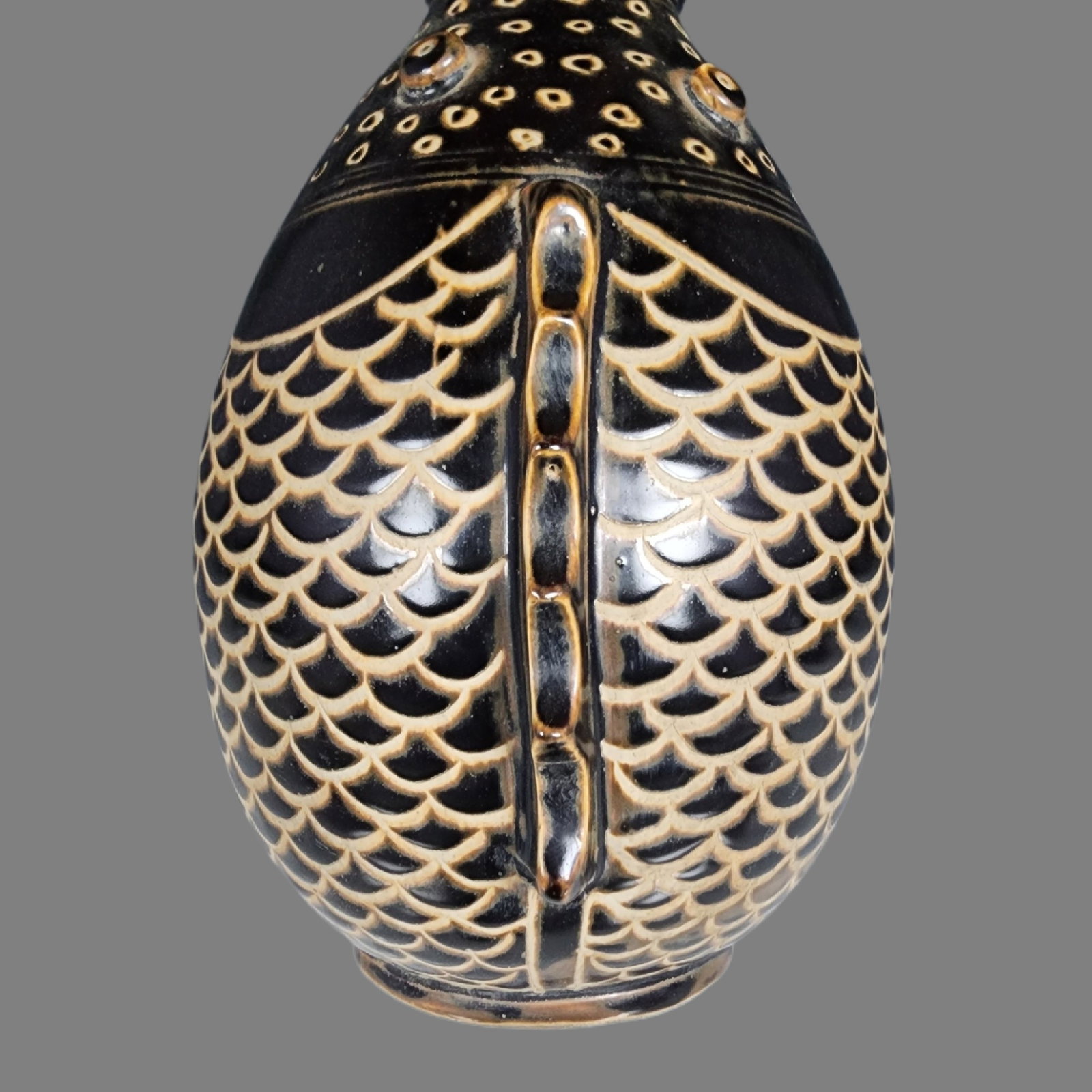 An Exquisite Ding yao Fish Pattern Vase - 7