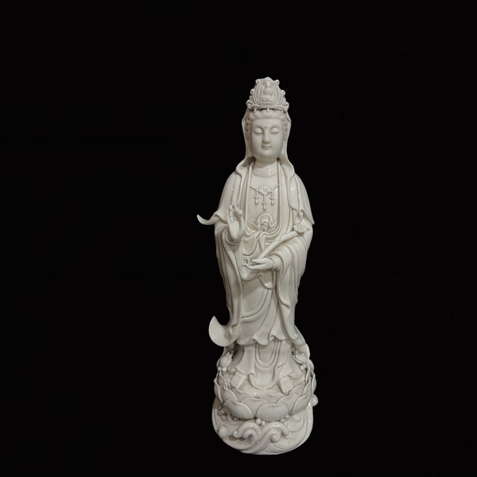 A Solemn Blance-De-Chine Statue of Avalokitesvara: A Solemn Blance-De-Chine Statue of Avalokitesvara,Ming Dynasty,China,He Chaozong Mark,Size:17.6in